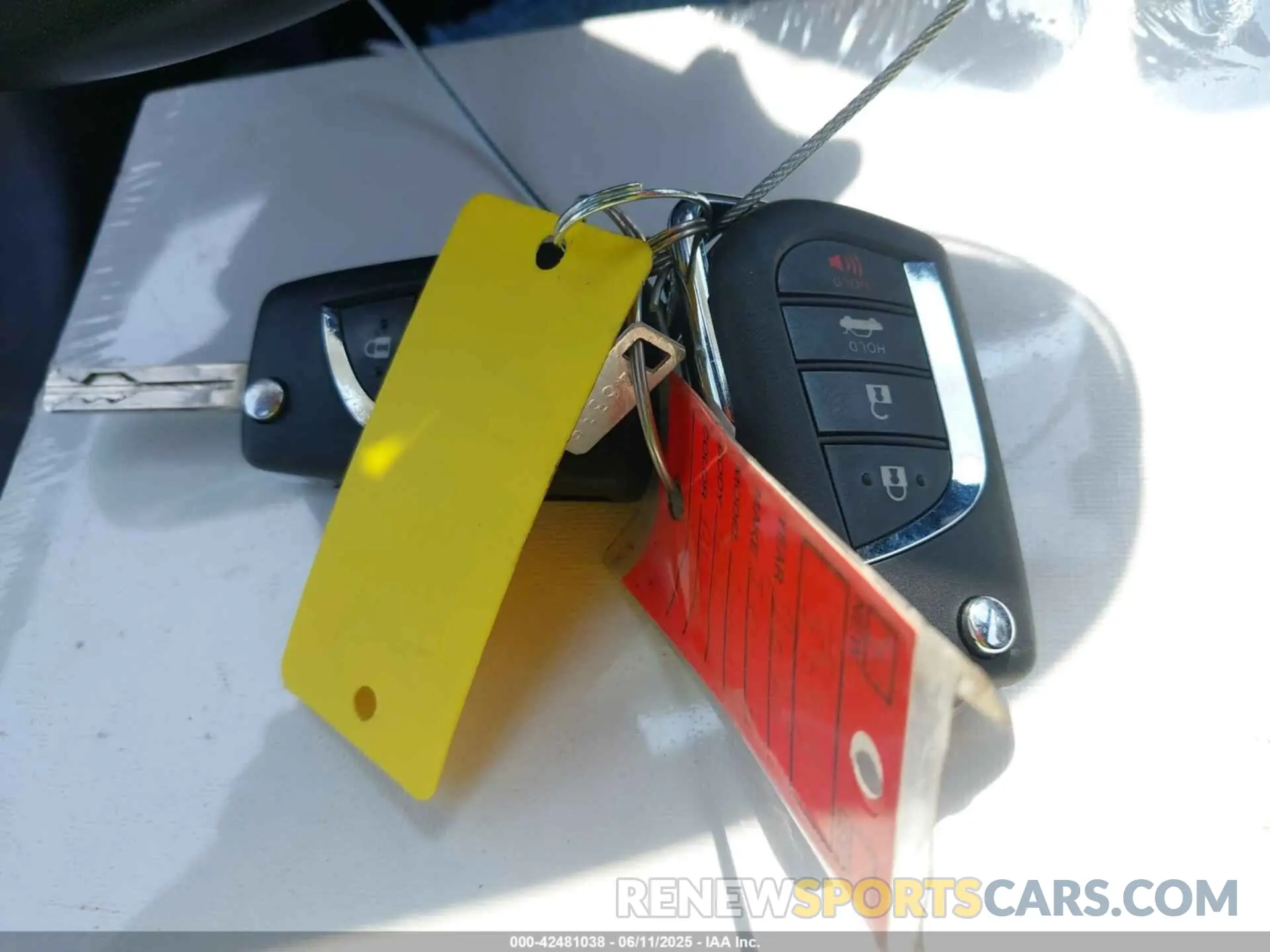 11 Photograph of a damaged car JTDS4MCE3NJ085591 TOYOTA COROLLA 2022