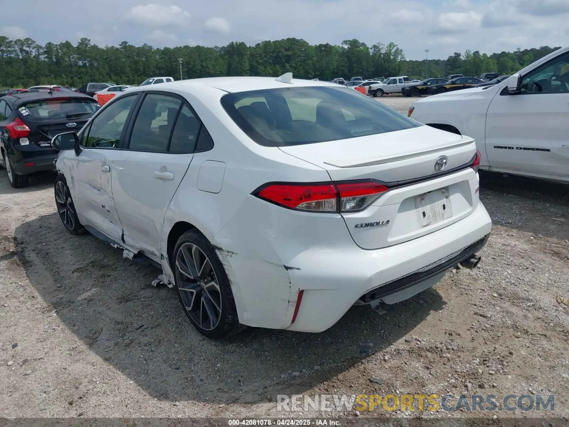 3 Photograph of a damaged car JTDS4MCE4N3508635 TOYOTA COROLLA 2022