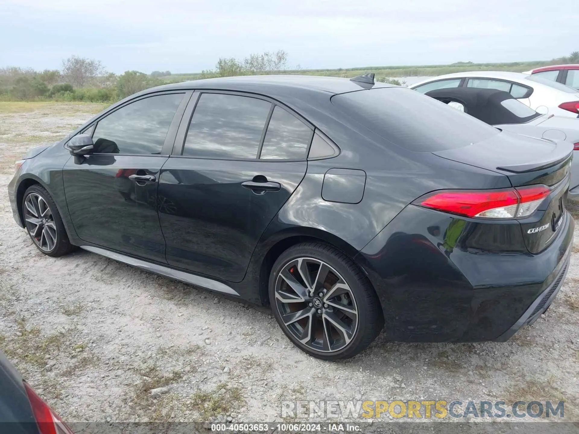 14 Photograph of a damaged car JTDS4MCE4NJ095580 TOYOTA COROLLA 2022