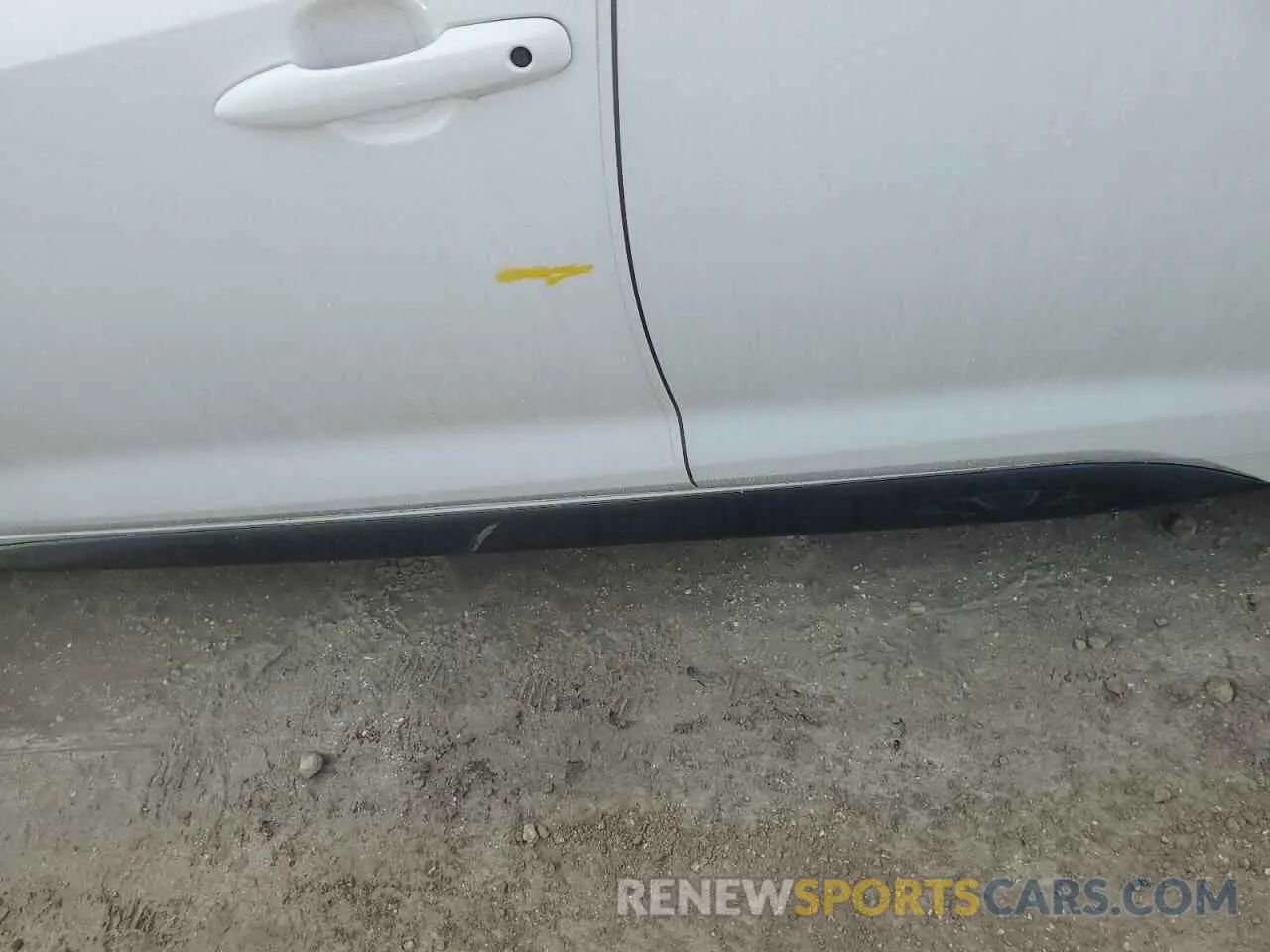 12 Photograph of a damaged car JTDS4MCE7N3505874 TOYOTA COROLLA 2022