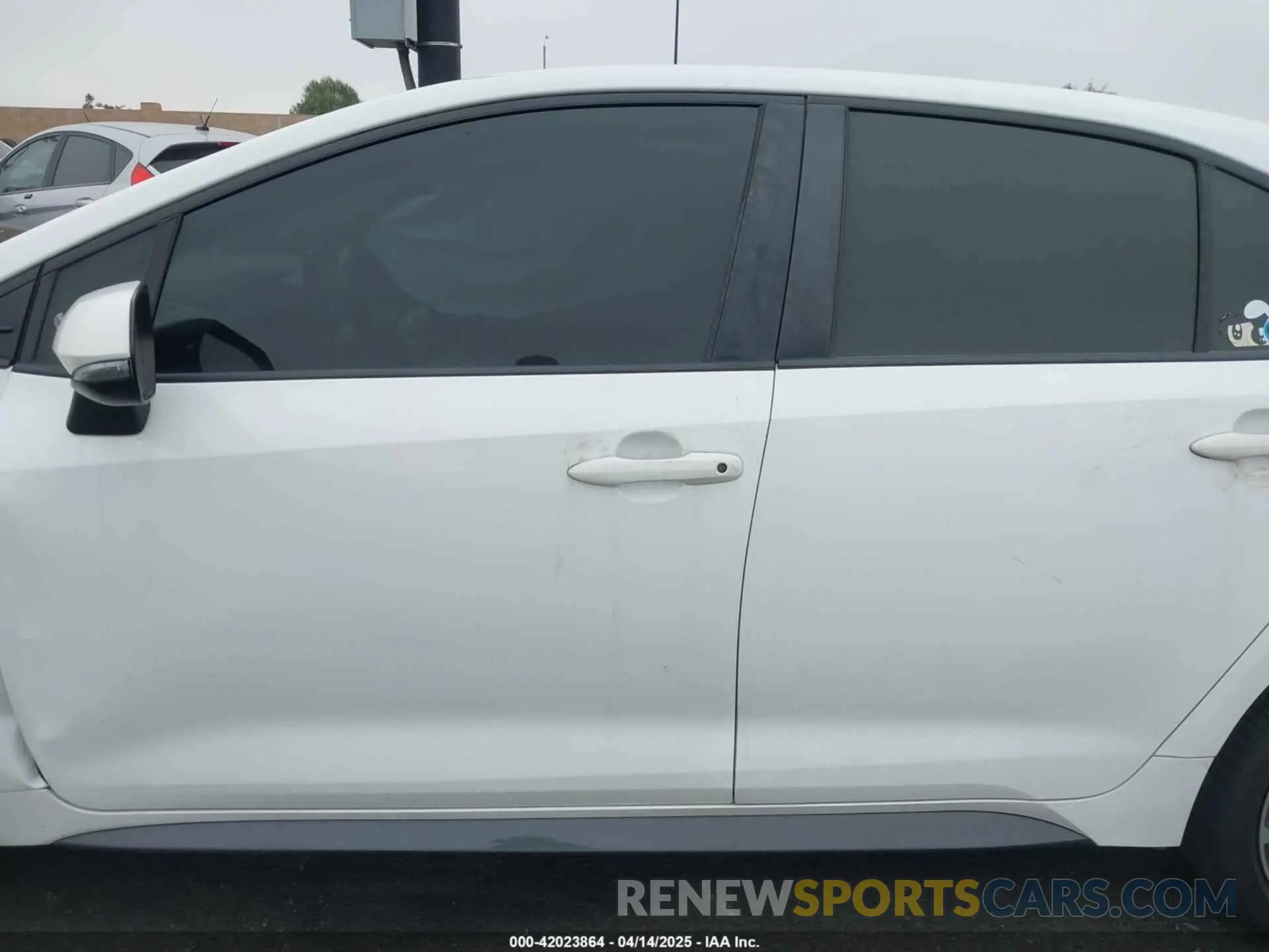 15 Photograph of a damaged car JTDS4MCE9N3500983 TOYOTA COROLLA 2022