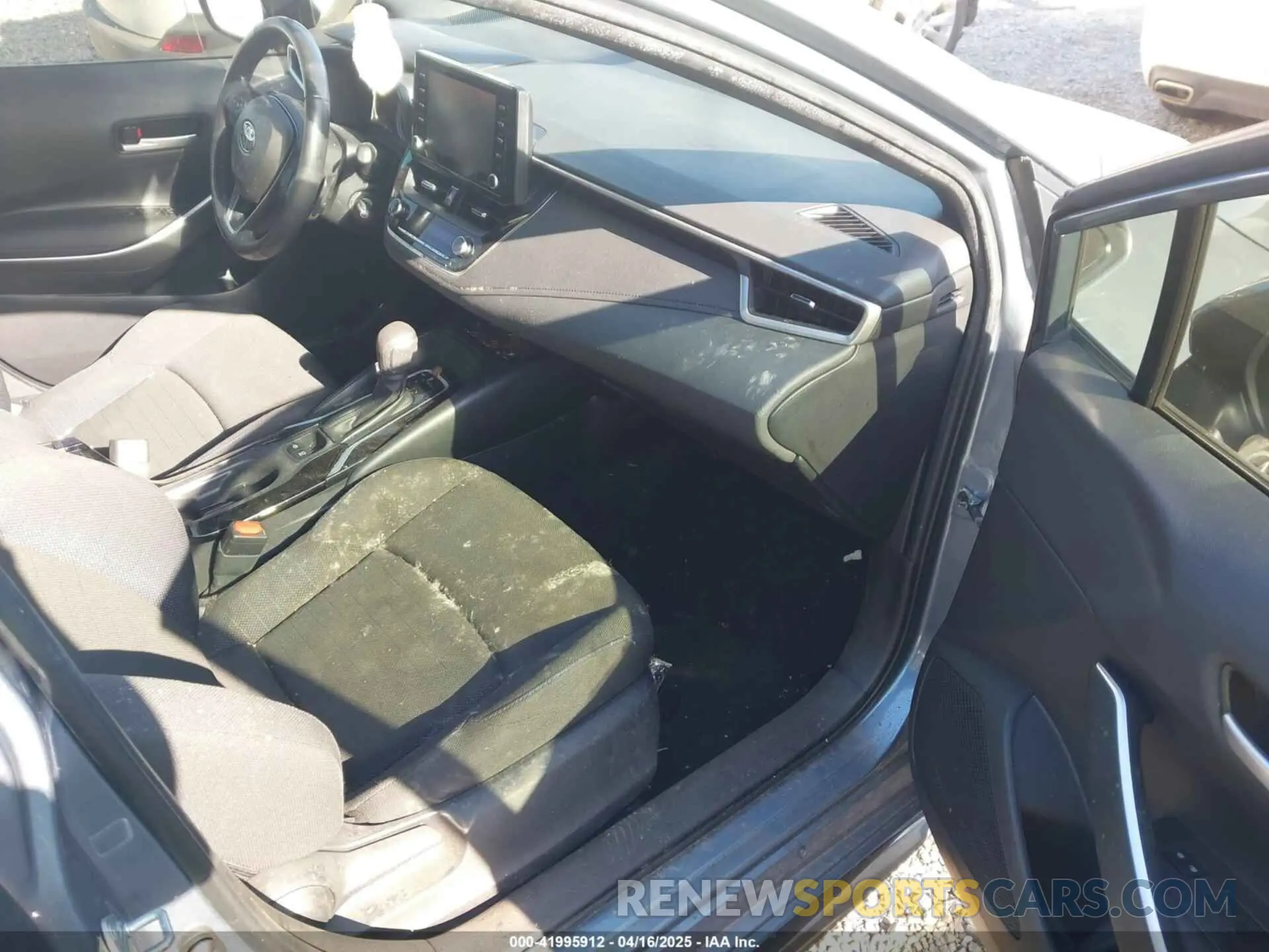 5 Photograph of a damaged car JTDS4MCEXN3510969 TOYOTA COROLLA 2022