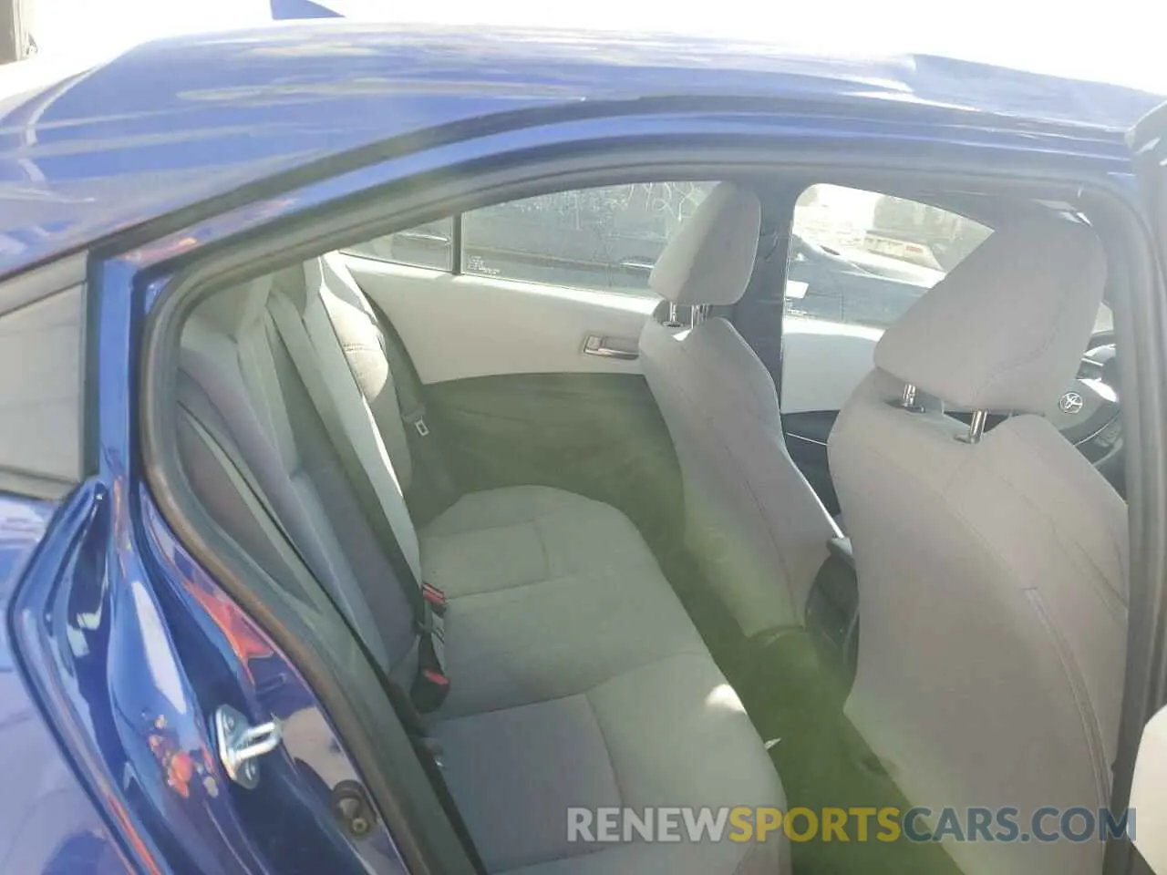 10 Photograph of a damaged car JTDS4MCEXNJ084843 TOYOTA COROLLA 2022