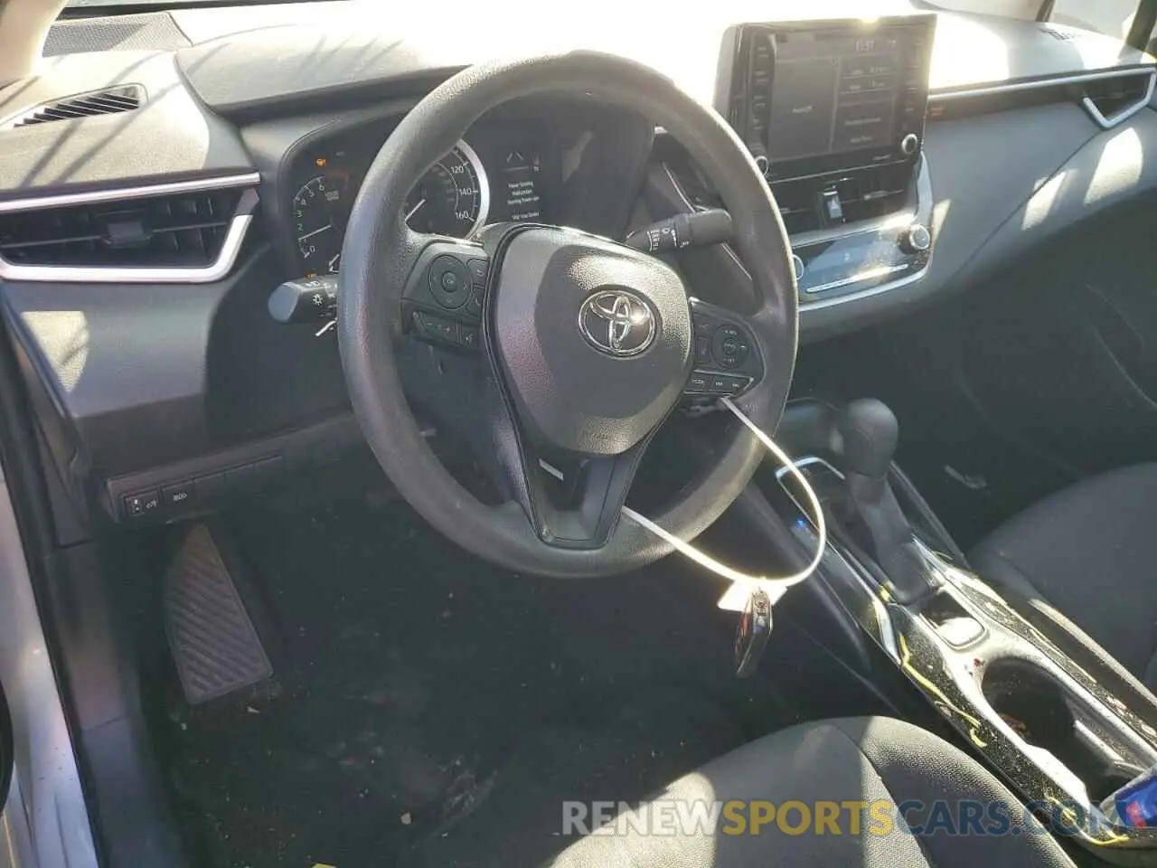 8 Фотография поврежденного автомобиля JTDVPMAE1NJ221062 TOYOTA COROLLA 2022