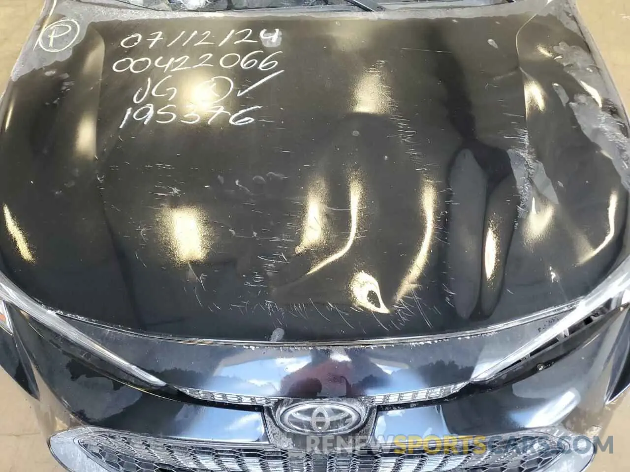 11 Photograph of a damaged car JTDVPMAE2NJ195376 TOYOTA COROLLA 2022