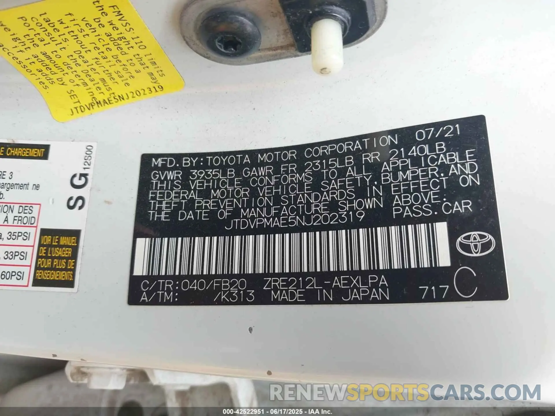 9 Photograph of a damaged car JTDVPMAE5NJ202319 TOYOTA COROLLA 2022