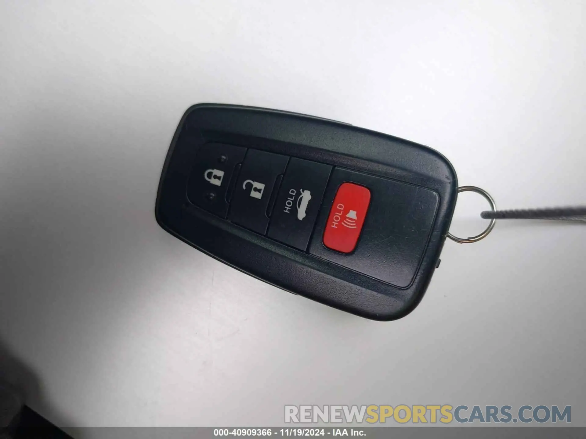 11 Фотография поврежденного автомобиля JTDVPMAE6NJ222000 TOYOTA COROLLA 2022