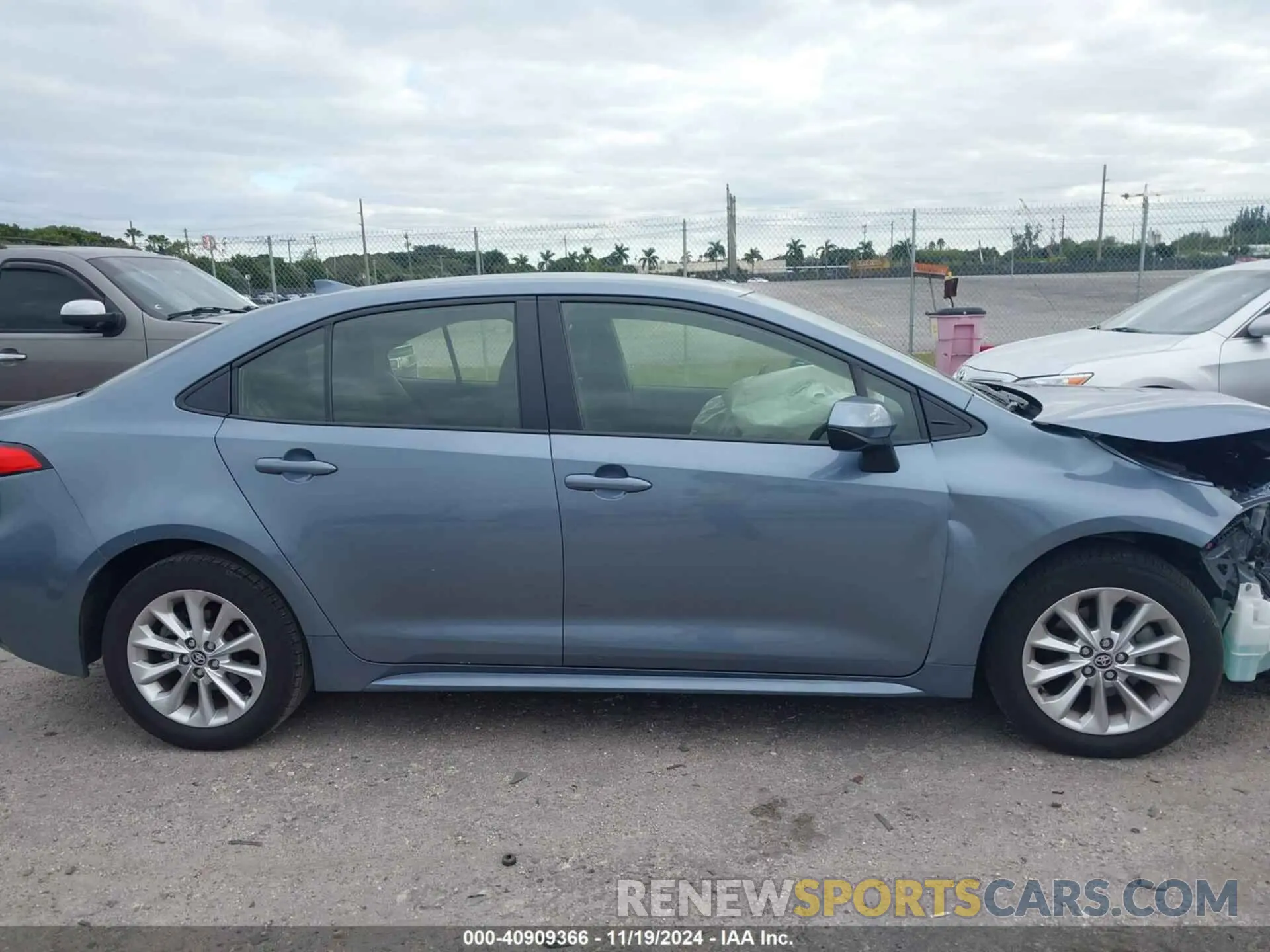 14 Фотография поврежденного автомобиля JTDVPMAE6NJ222000 TOYOTA COROLLA 2022