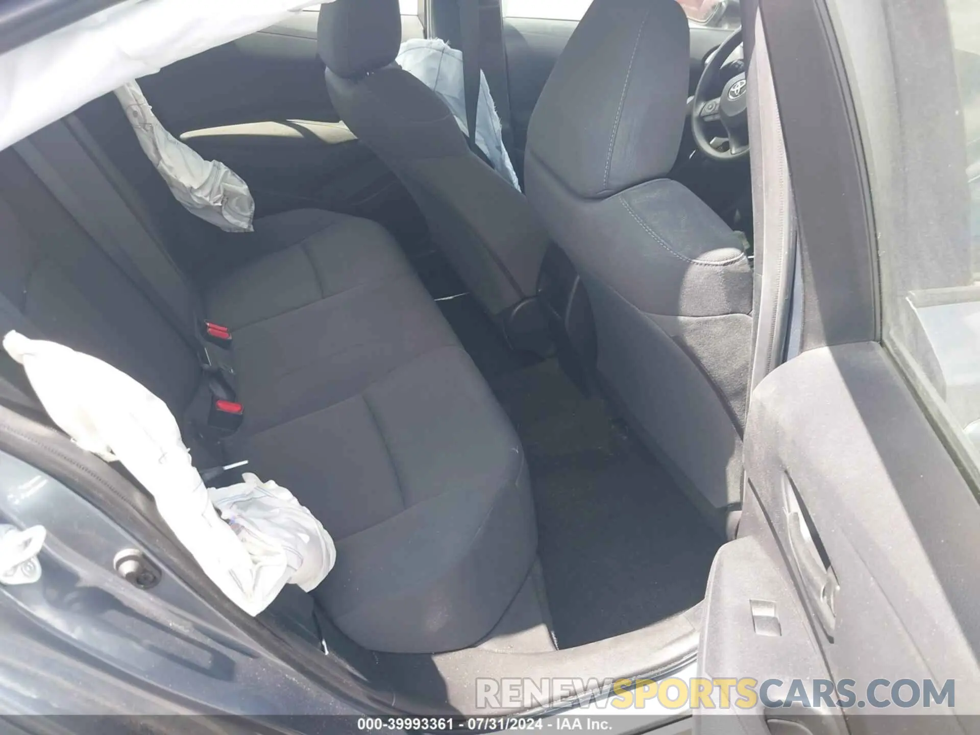 8 Photograph of a damaged car JTDVPMAEXN3002265 TOYOTA COROLLA 2022