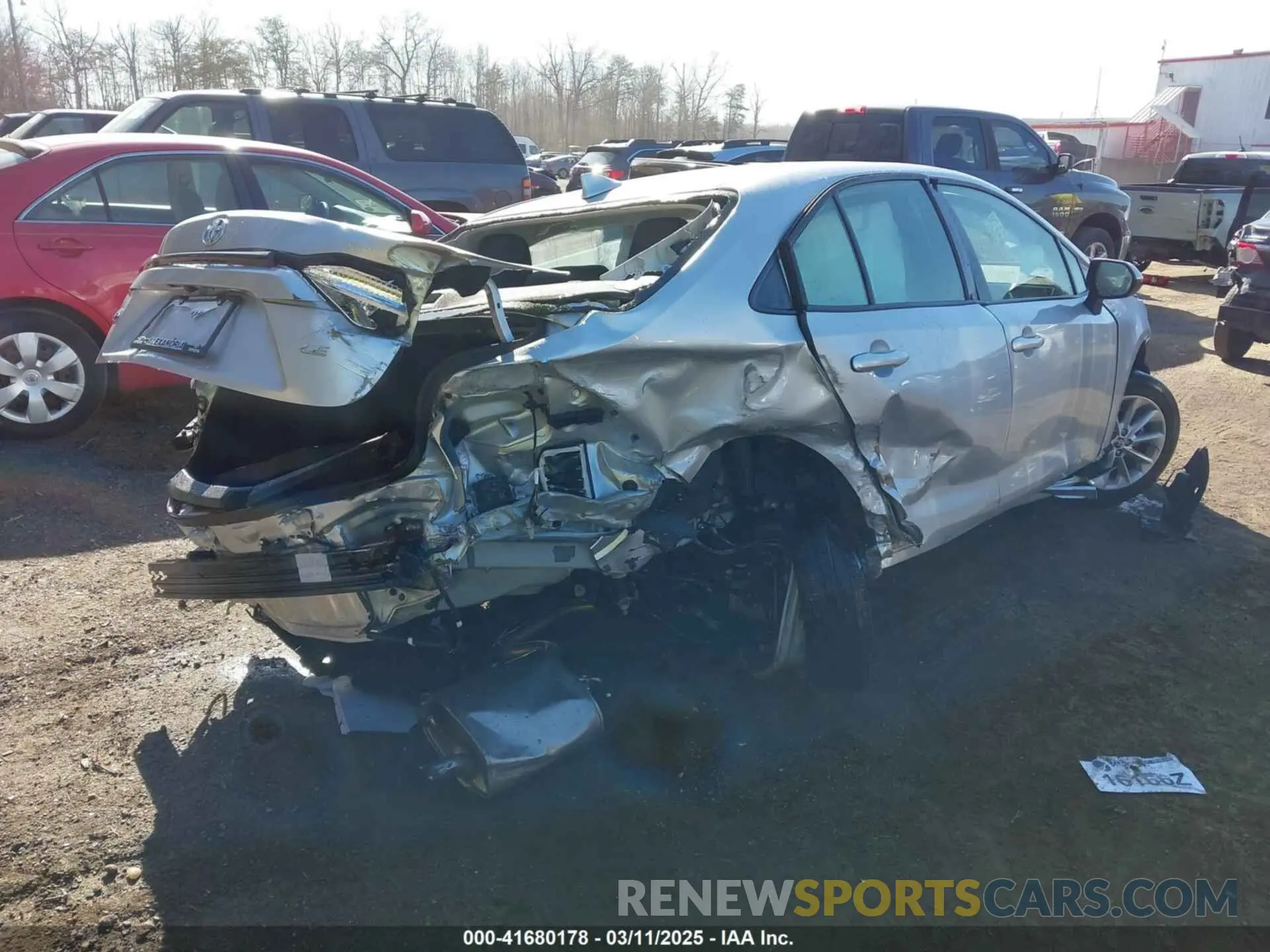 4 Photograph of a damaged car JTDVPMAEXN3004033 TOYOTA COROLLA 2022