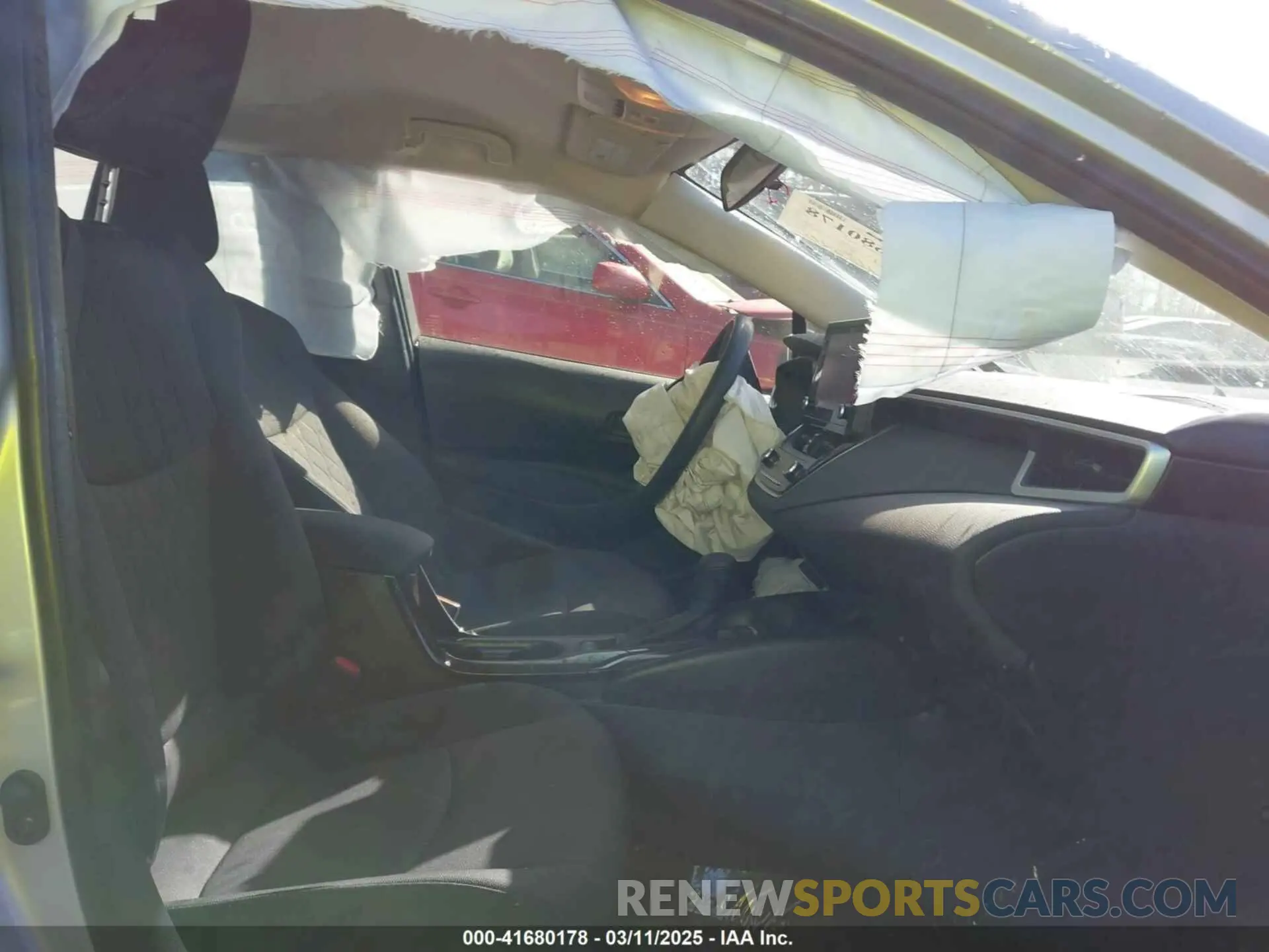5 Photograph of a damaged car JTDVPMAEXN3004033 TOYOTA COROLLA 2022