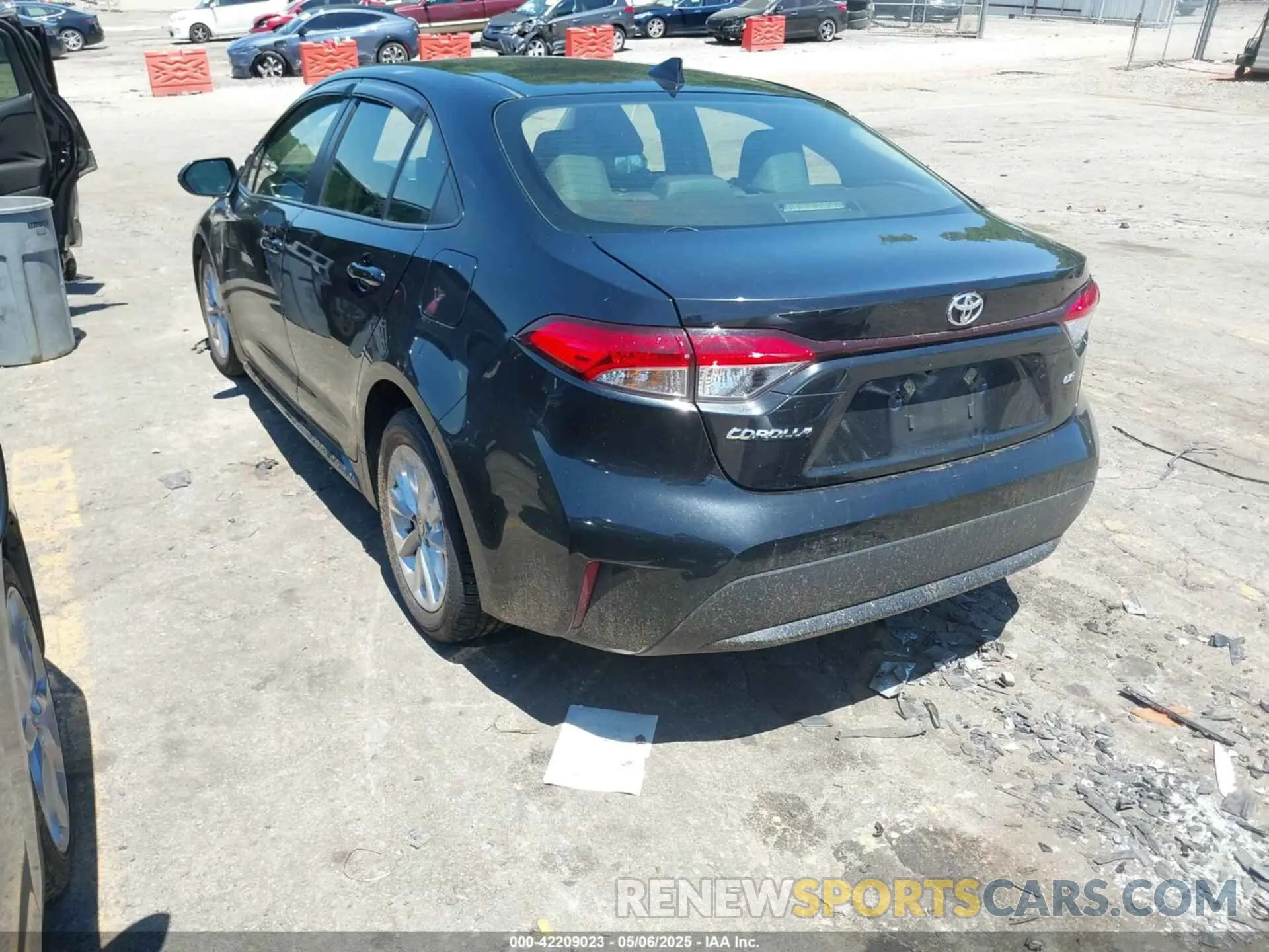 3 Photograph of a damaged car JTDVPMAEXNJ214613 TOYOTA COROLLA 2022