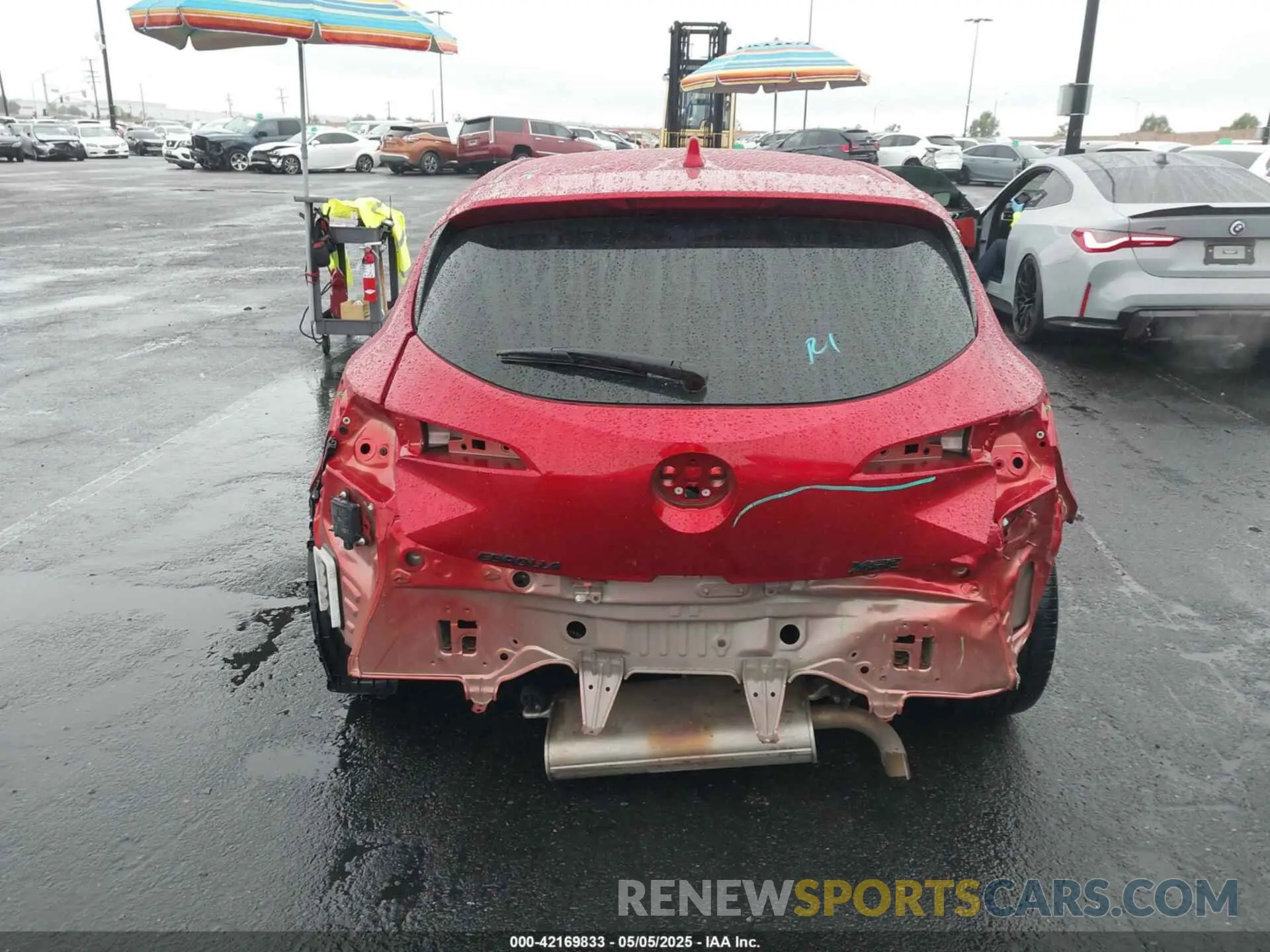 17 Photograph of a damaged car JTNA4MBE5N3176861 TOYOTA COROLLA 2022