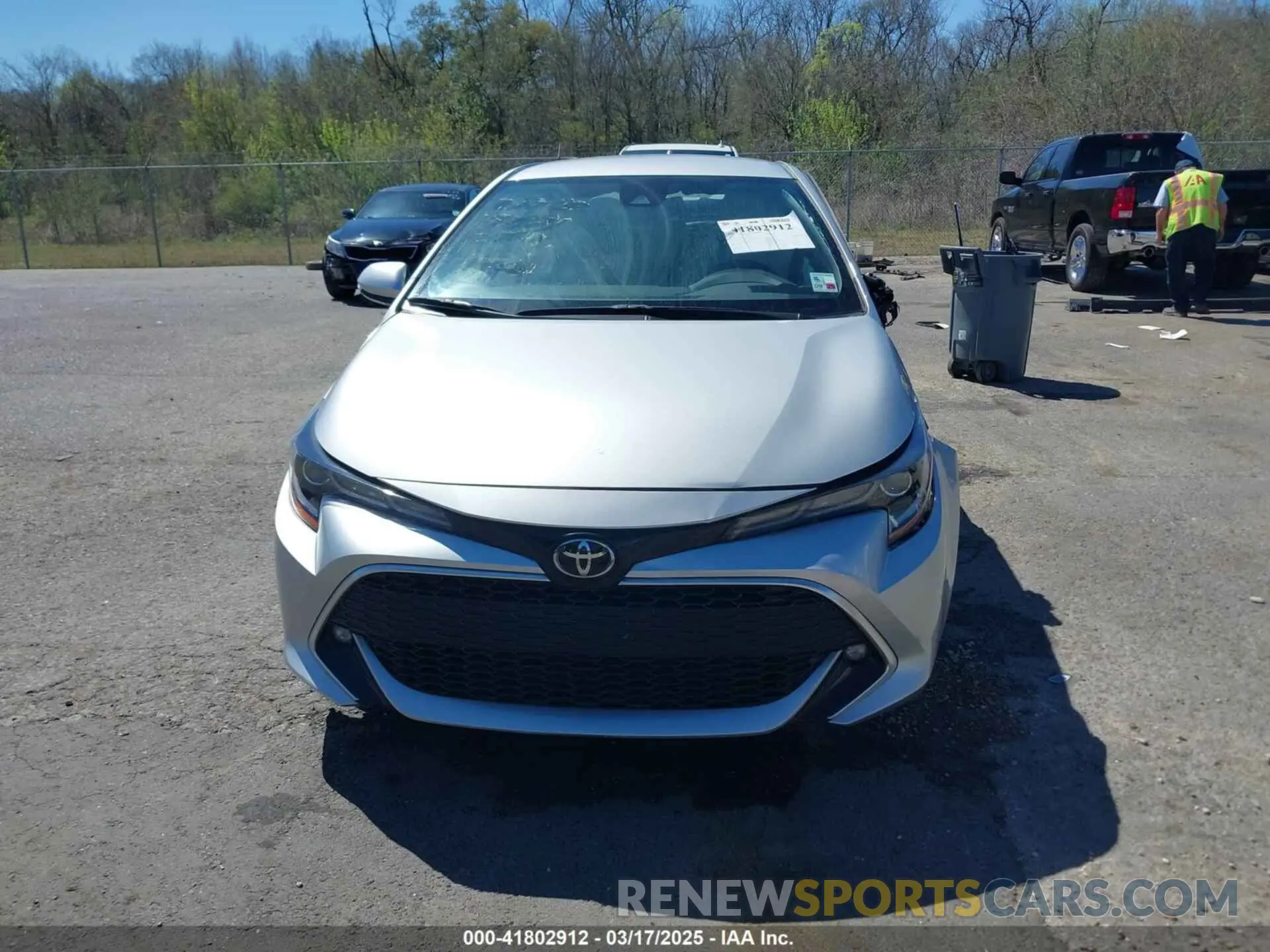 11 Photograph of a damaged car JTNC4MBE1N3183637 TOYOTA COROLLA 2022