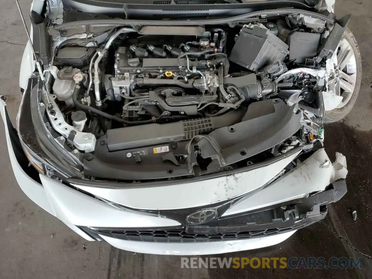 11 Photograph of a damaged car JTND4MBE0N3164436 TOYOTA COROLLA 2022