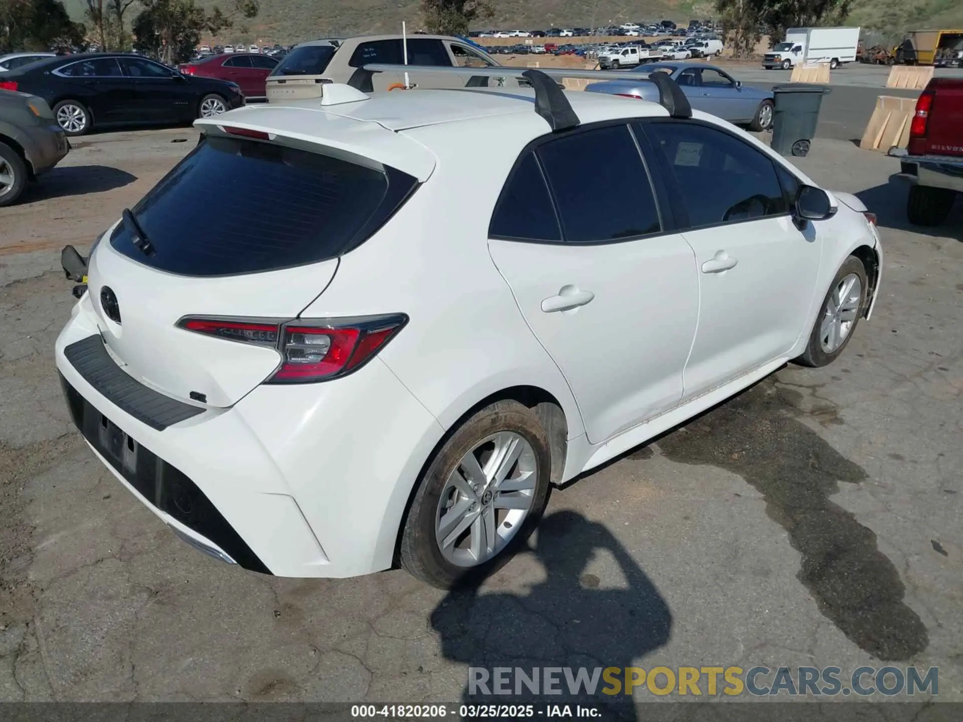 4 Photograph of a damaged car JTND4MBE3N3188178 TOYOTA COROLLA 2022