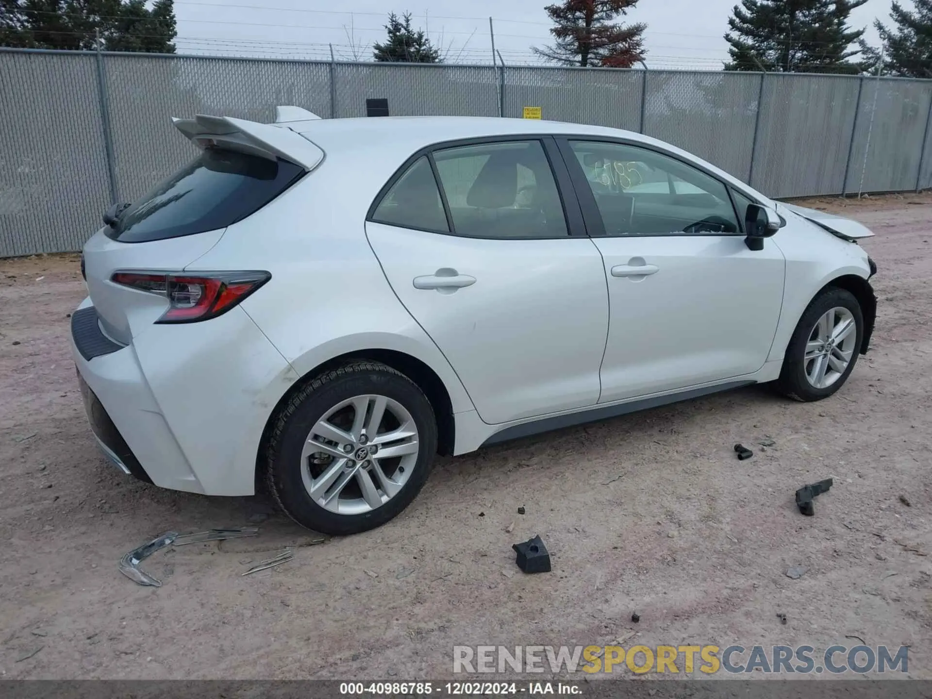 4 Photograph of a damaged car JTND4MBE6N3153098 TOYOTA COROLLA 2022