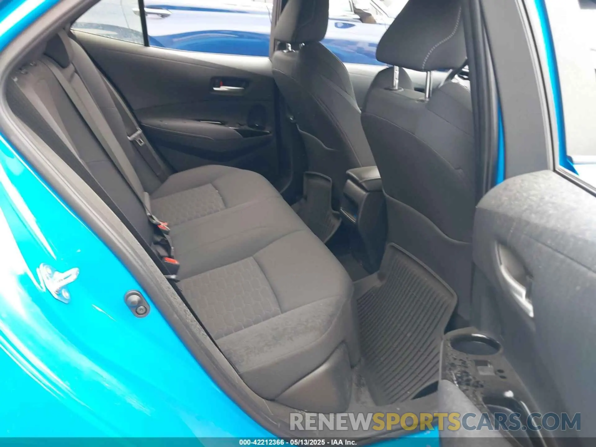 8 Photograph of a damaged car JTND4MBE7N3175255 TOYOTA COROLLA 2022