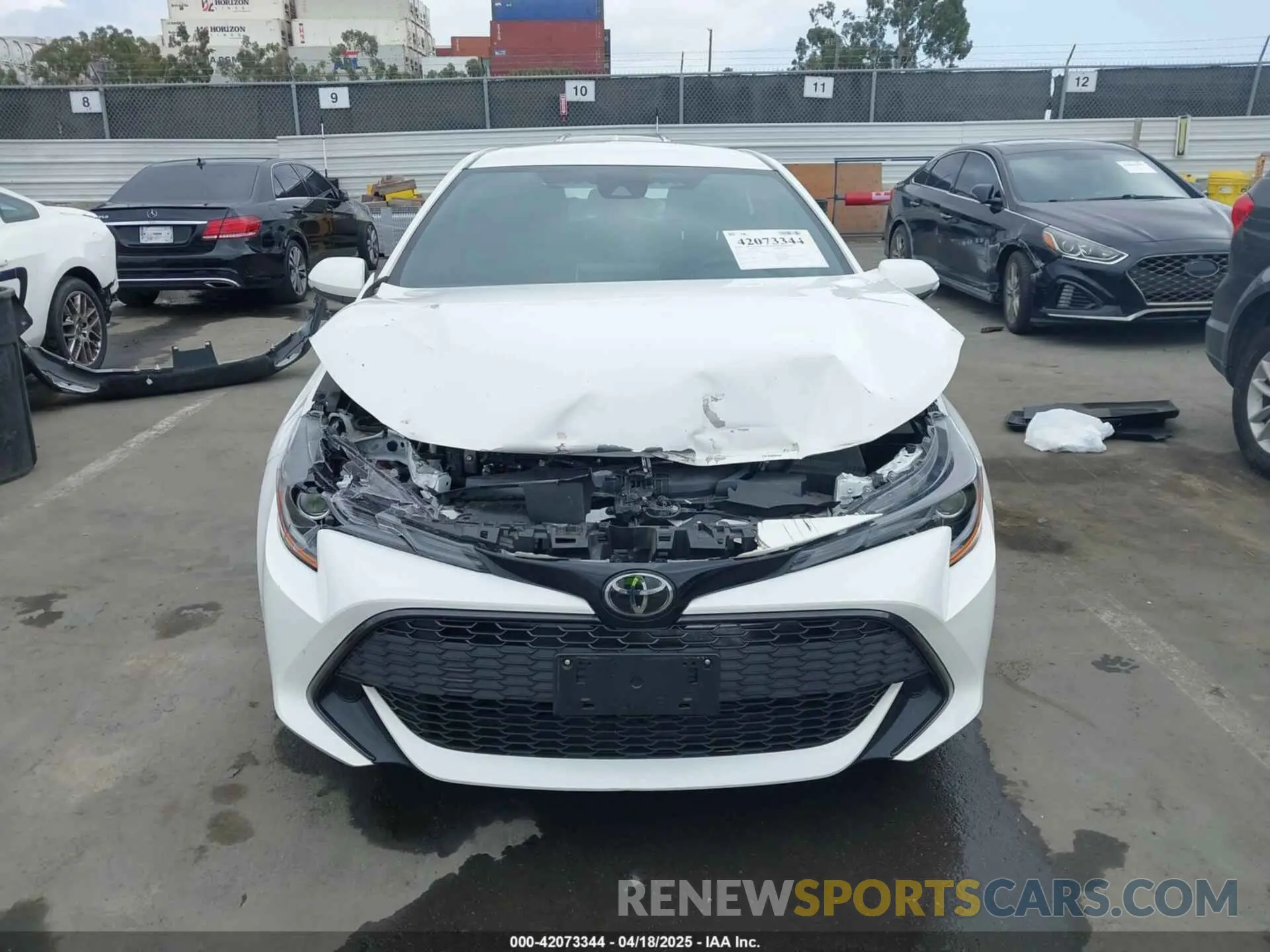 12 Photograph of a damaged car JTND4MBE9N3183065 TOYOTA COROLLA 2022