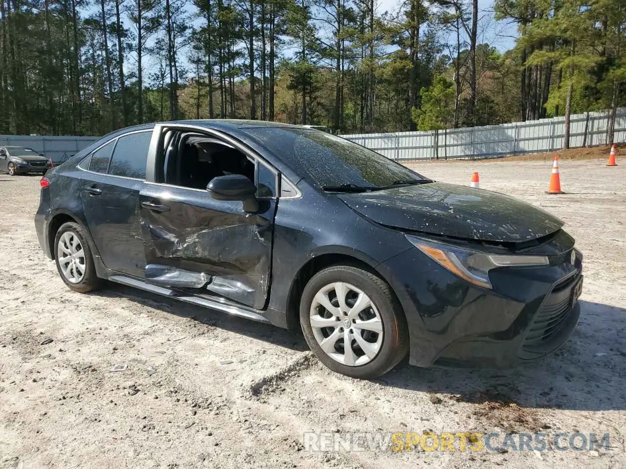4 Фотография поврежденного автомобиля 5YFB4MDE0PP009551 TOYOTA COROLLA 2023