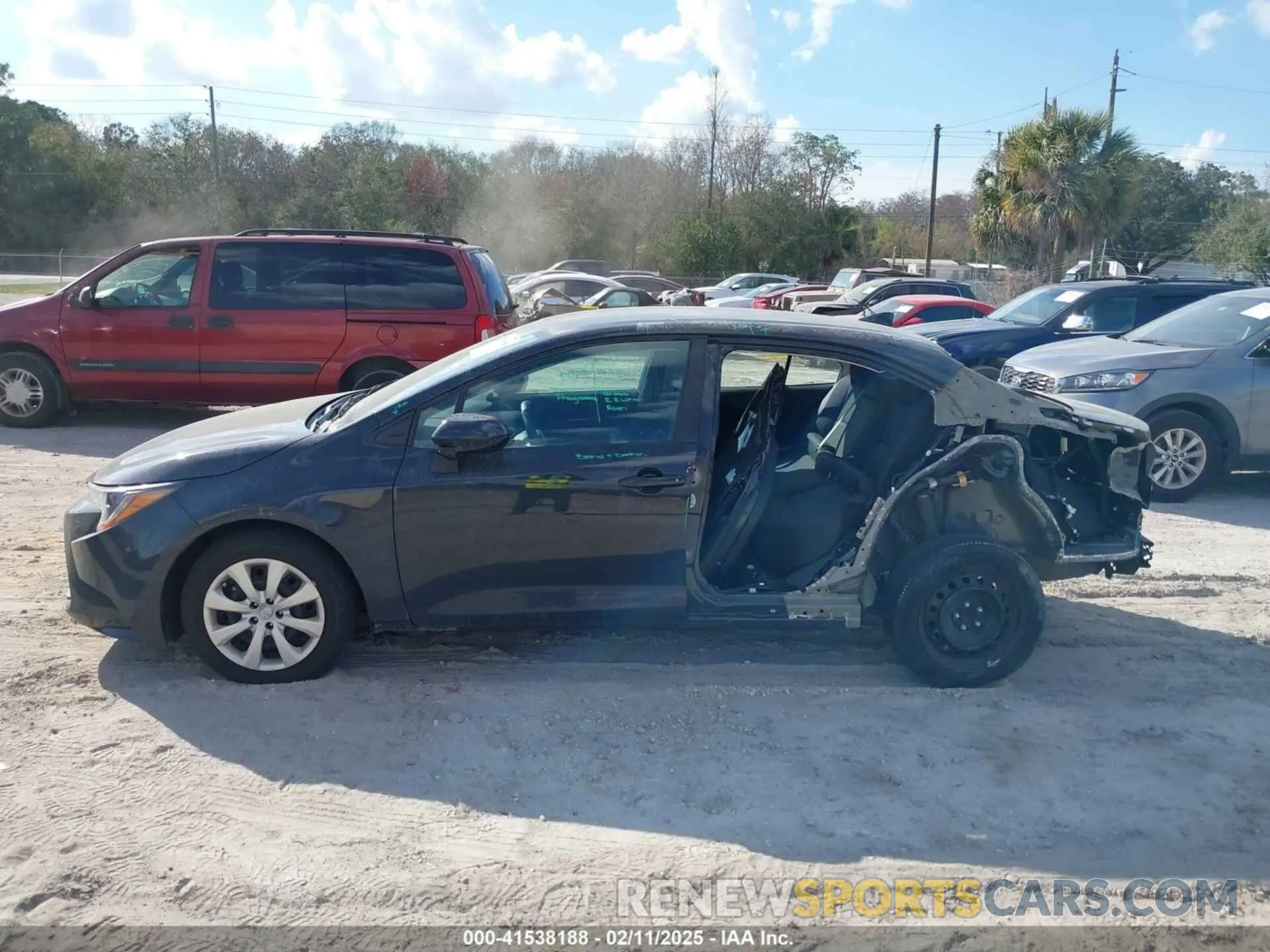 14 Photograph of a damaged car 5YFB4MDE0PP022221 TOYOTA COROLLA 2023