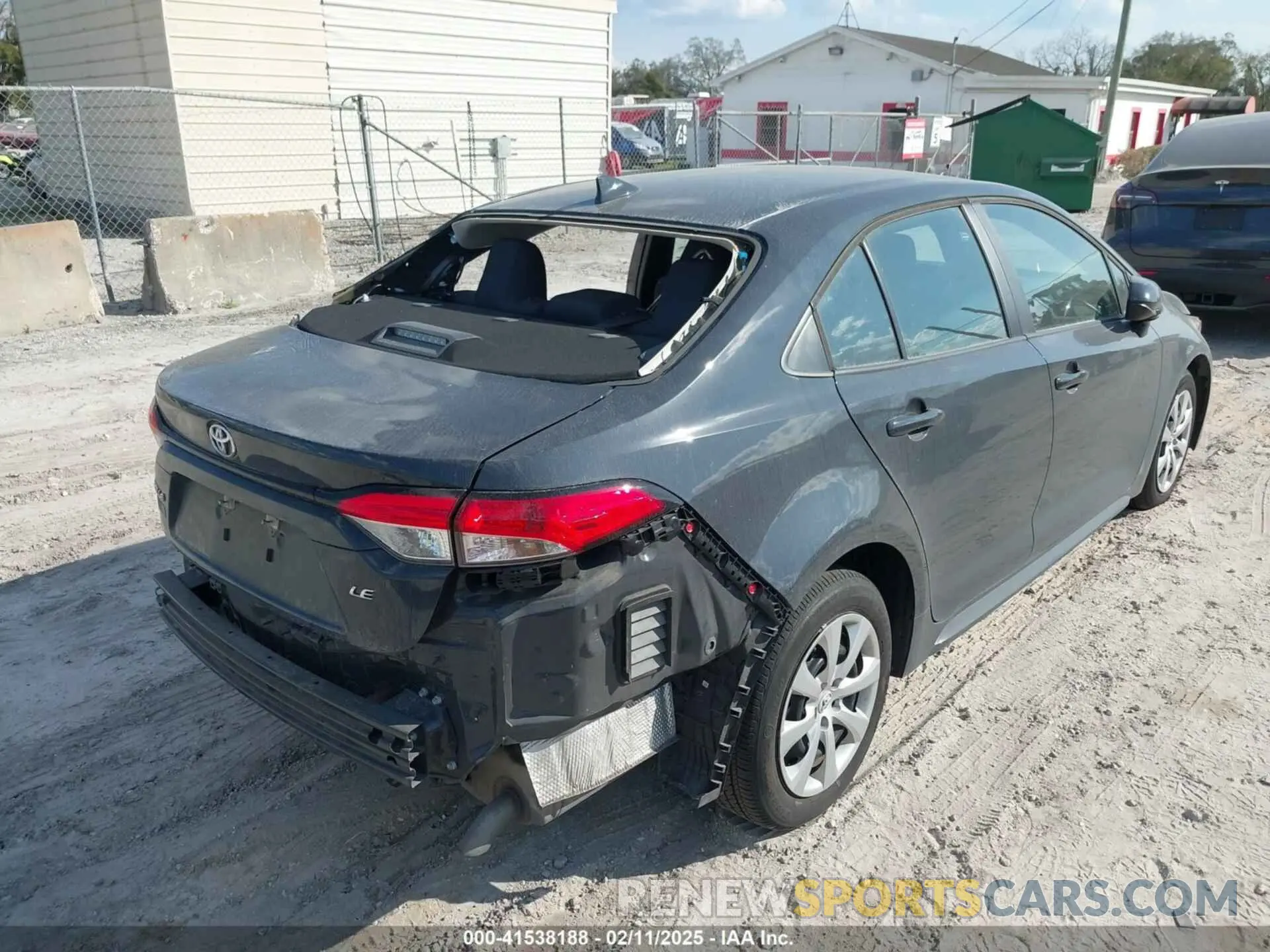 17 Photograph of a damaged car 5YFB4MDE0PP022221 TOYOTA COROLLA 2023