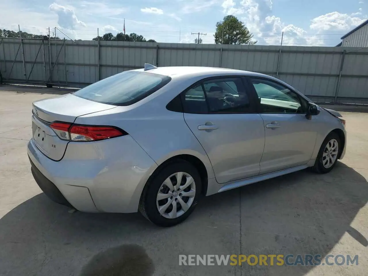 3 Photograph of a damaged car 5YFB4MDE0PP033980 TOYOTA COROLLA 2023