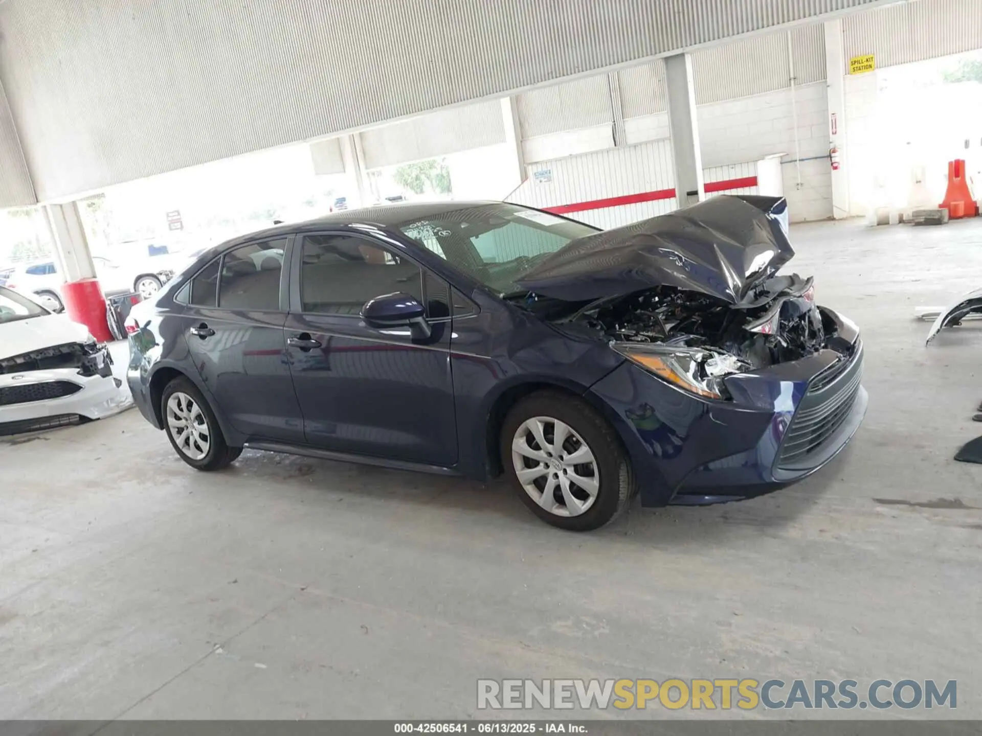 13 Photograph of a damaged car 5YFB4MDE0PP038175 TOYOTA COROLLA 2023