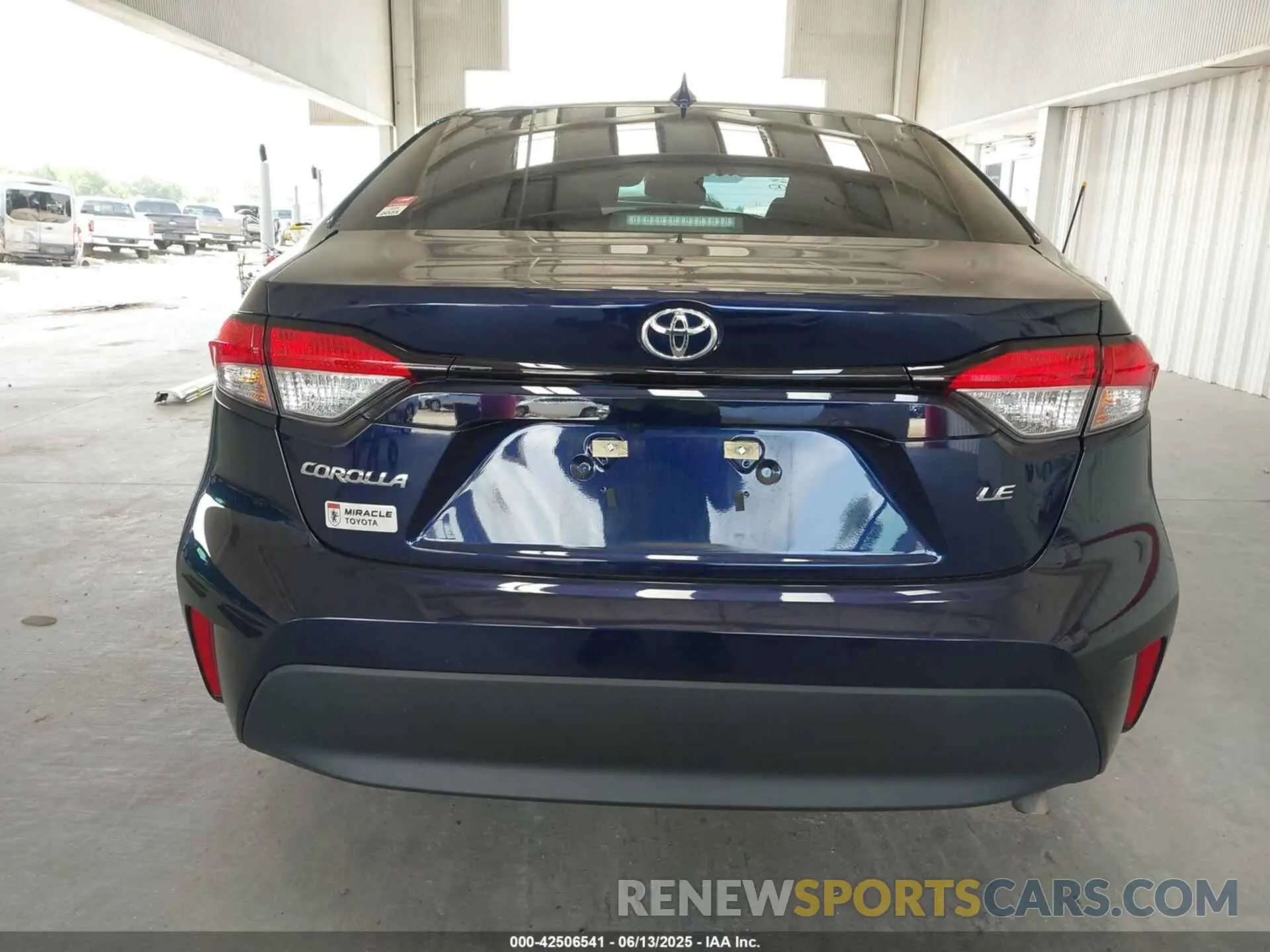 16 Photograph of a damaged car 5YFB4MDE0PP038175 TOYOTA COROLLA 2023