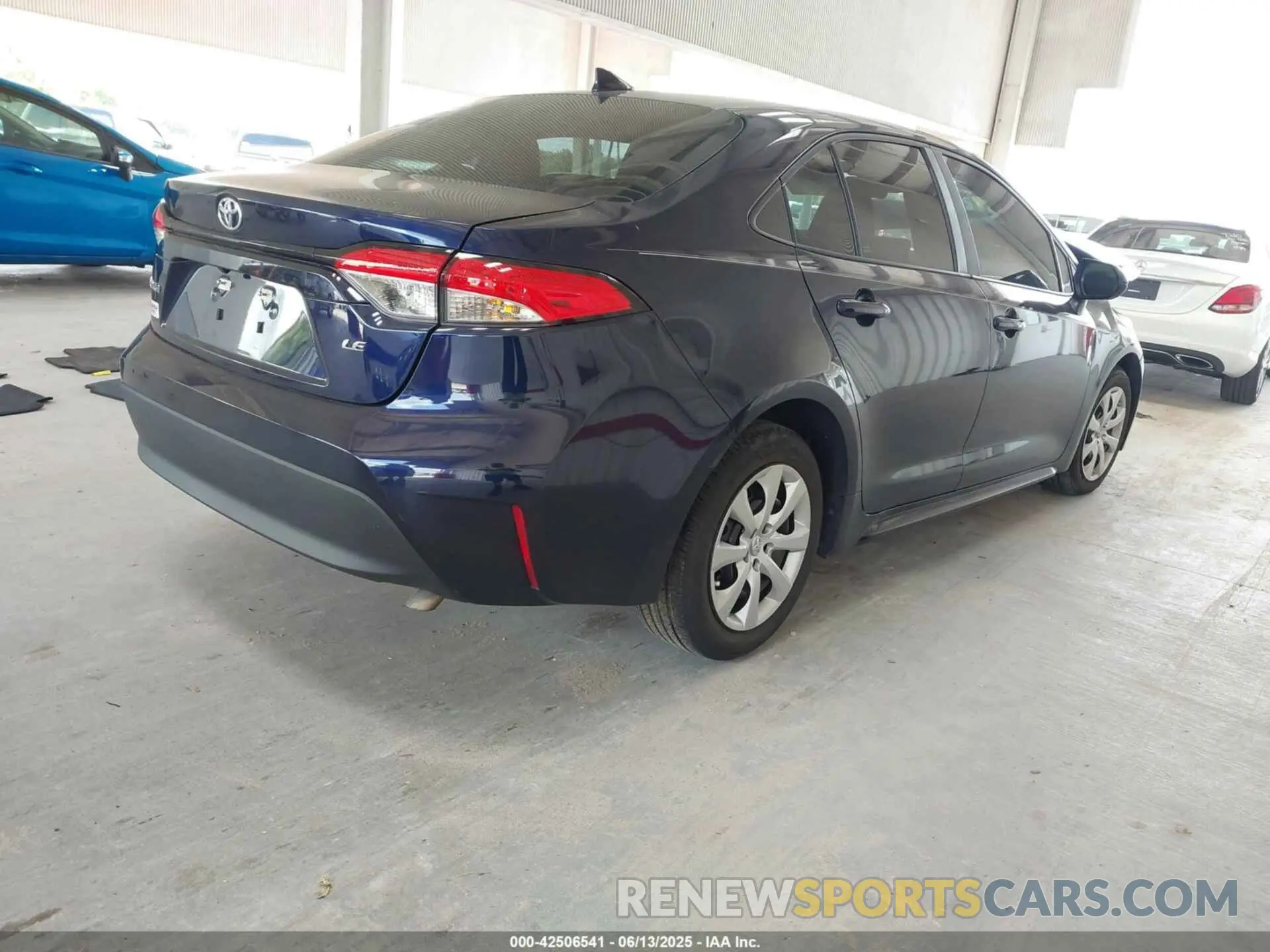 4 Photograph of a damaged car 5YFB4MDE0PP038175 TOYOTA COROLLA 2023