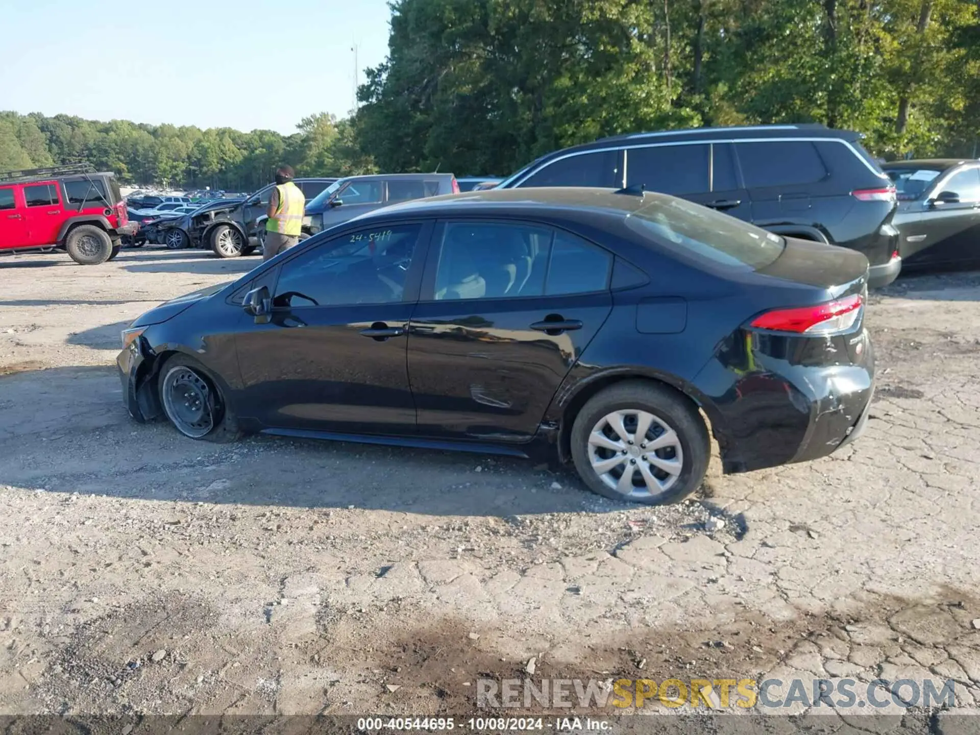 14 Photograph of a damaged car 5YFB4MDE0PP041173 TOYOTA COROLLA 2023