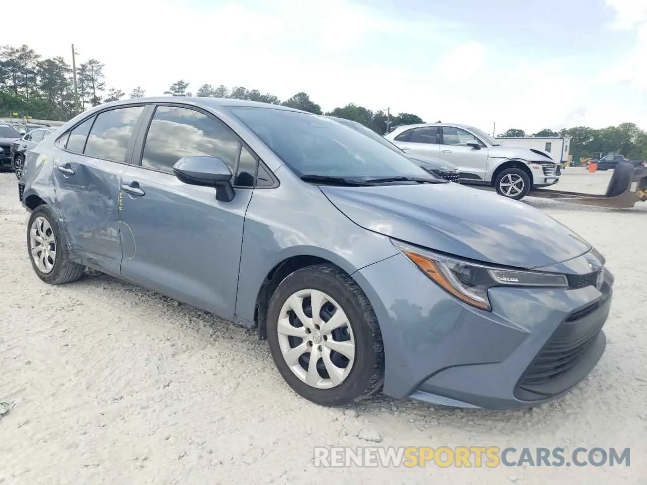 4 Photograph of a damaged car 5YFB4MDE0PP046096 TOYOTA COROLLA 2023