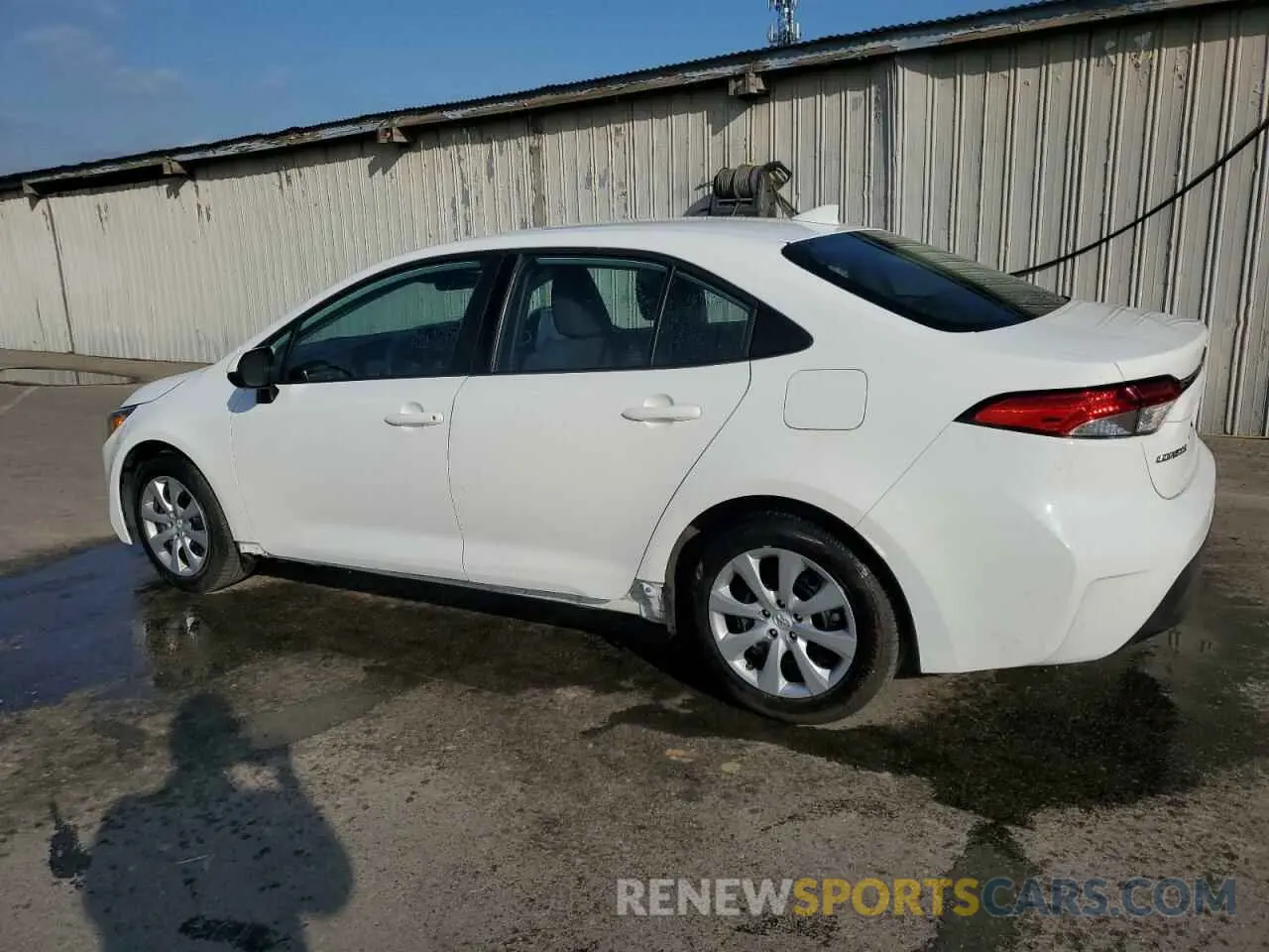 2 Photograph of a damaged car 5YFB4MDE0PP049998 TOYOTA COROLLA 2023