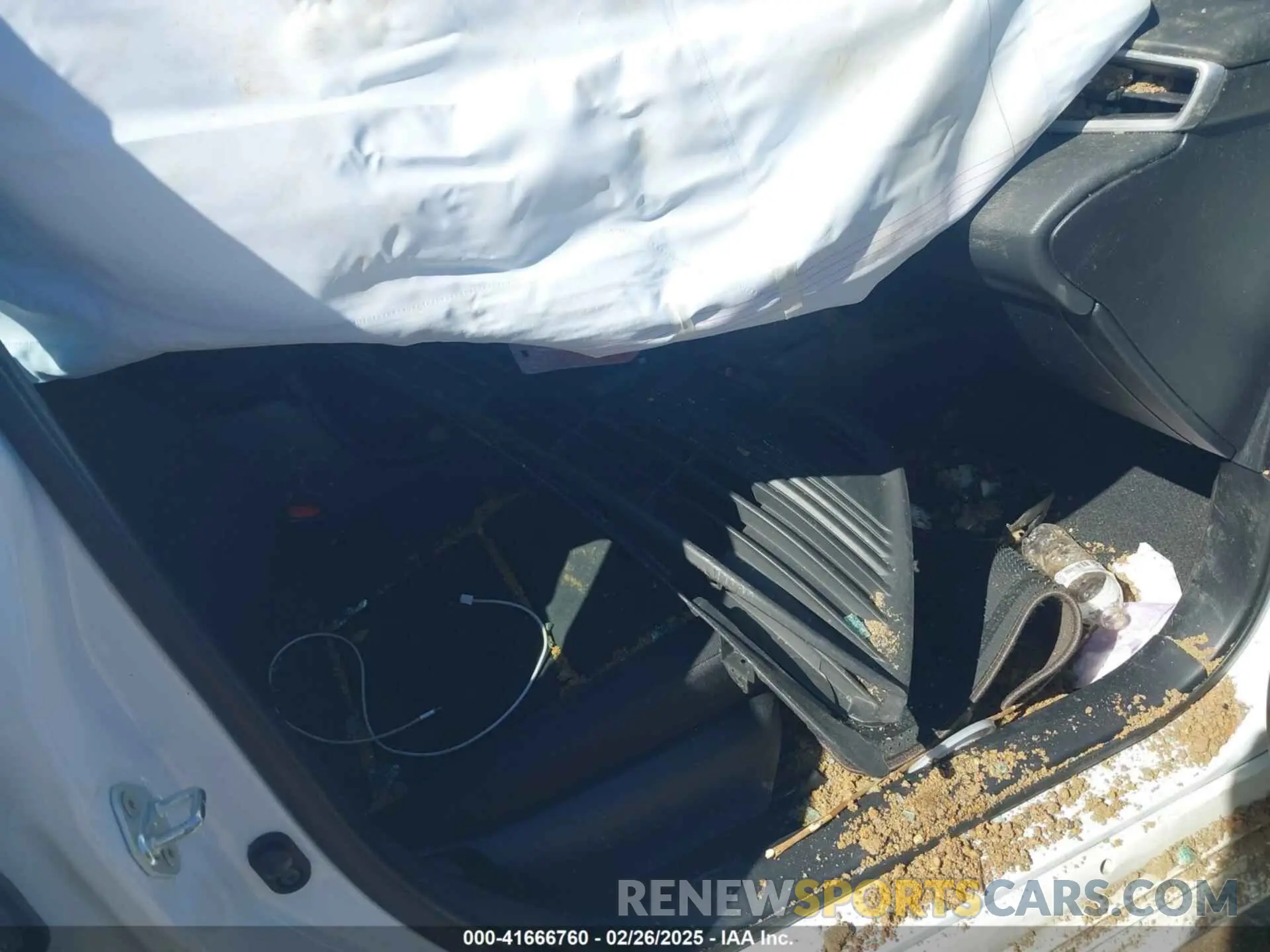 5 Photograph of a damaged car 5YFB4MDE1PP000485 TOYOTA COROLLA 2023