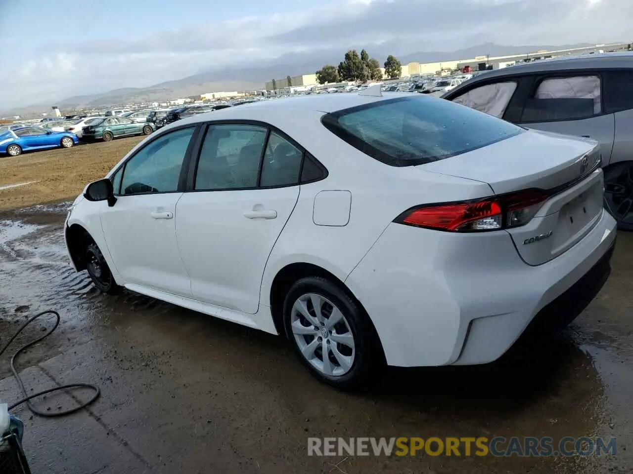 2 Photograph of a damaged car 5YFB4MDE1PP010305 TOYOTA COROLLA 2023