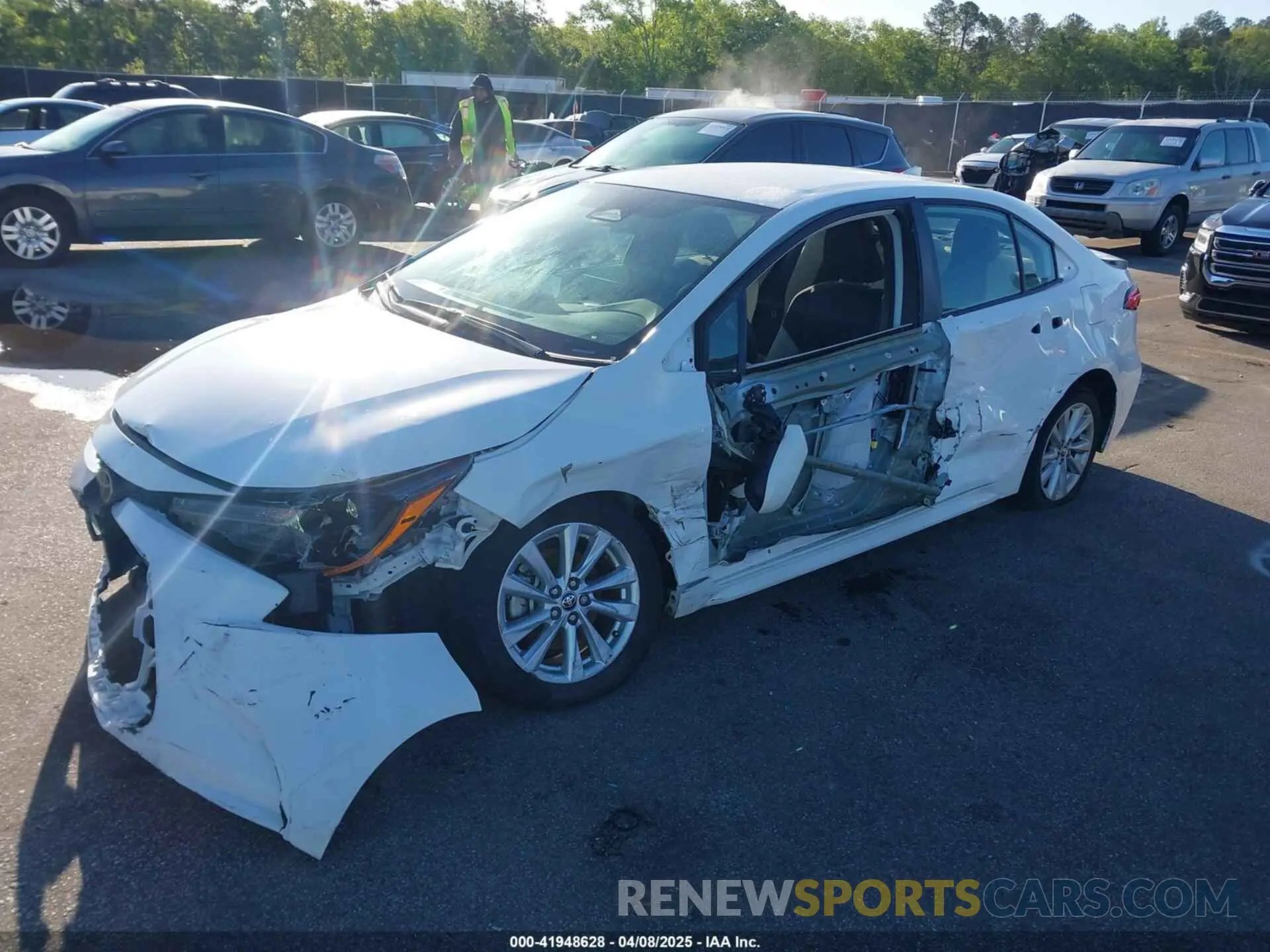 2 Photograph of a damaged car 5YFB4MDE1PP055082 TOYOTA COROLLA 2023