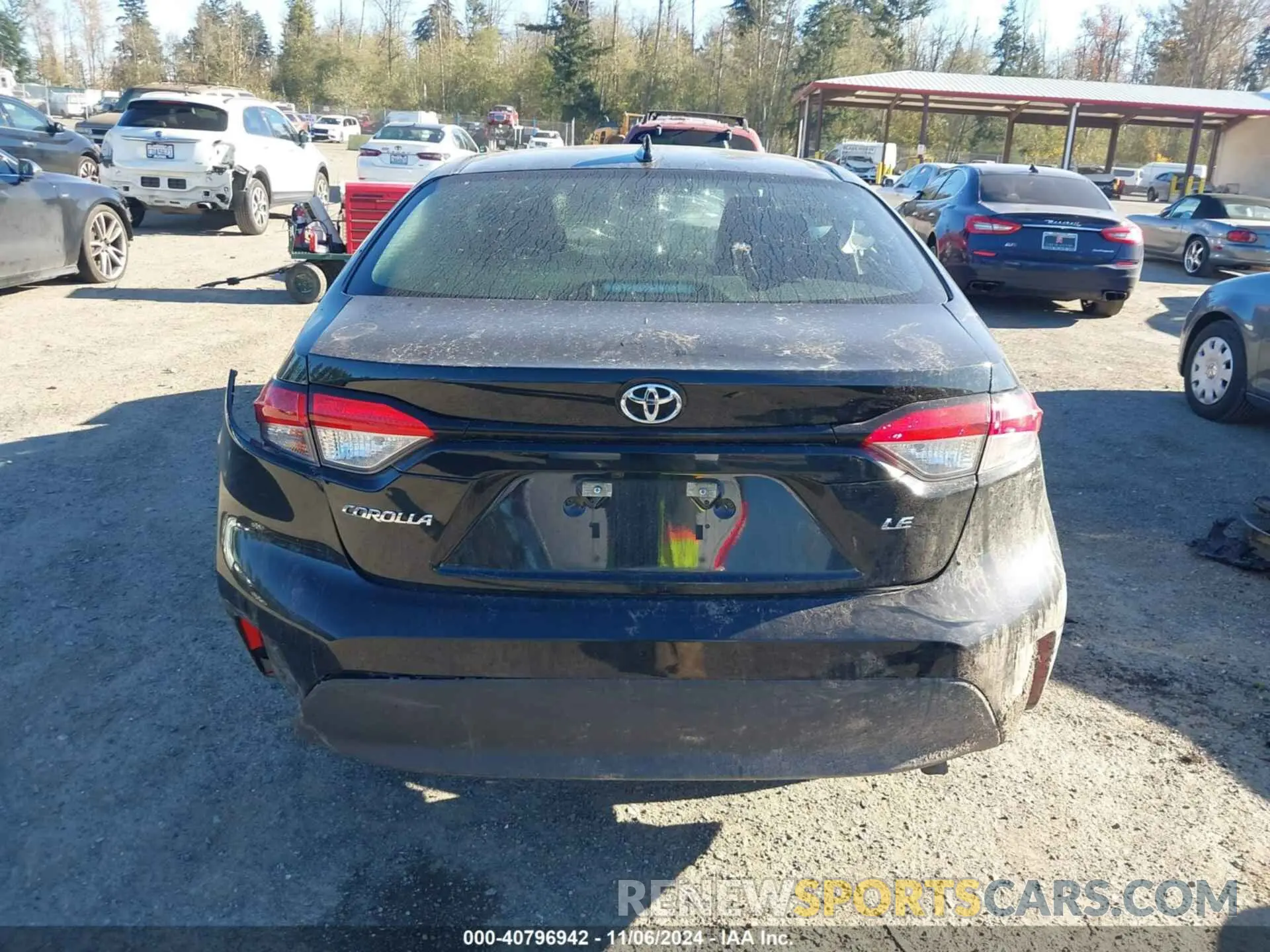 17 Photograph of a damaged car 5YFB4MDE1PP057365 TOYOTA COROLLA 2023