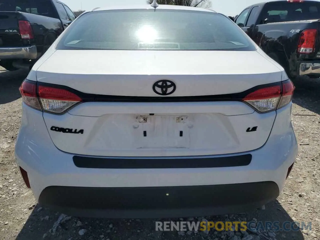 6 Photograph of a damaged car 5YFB4MDE1PP066843 TOYOTA COROLLA 2023