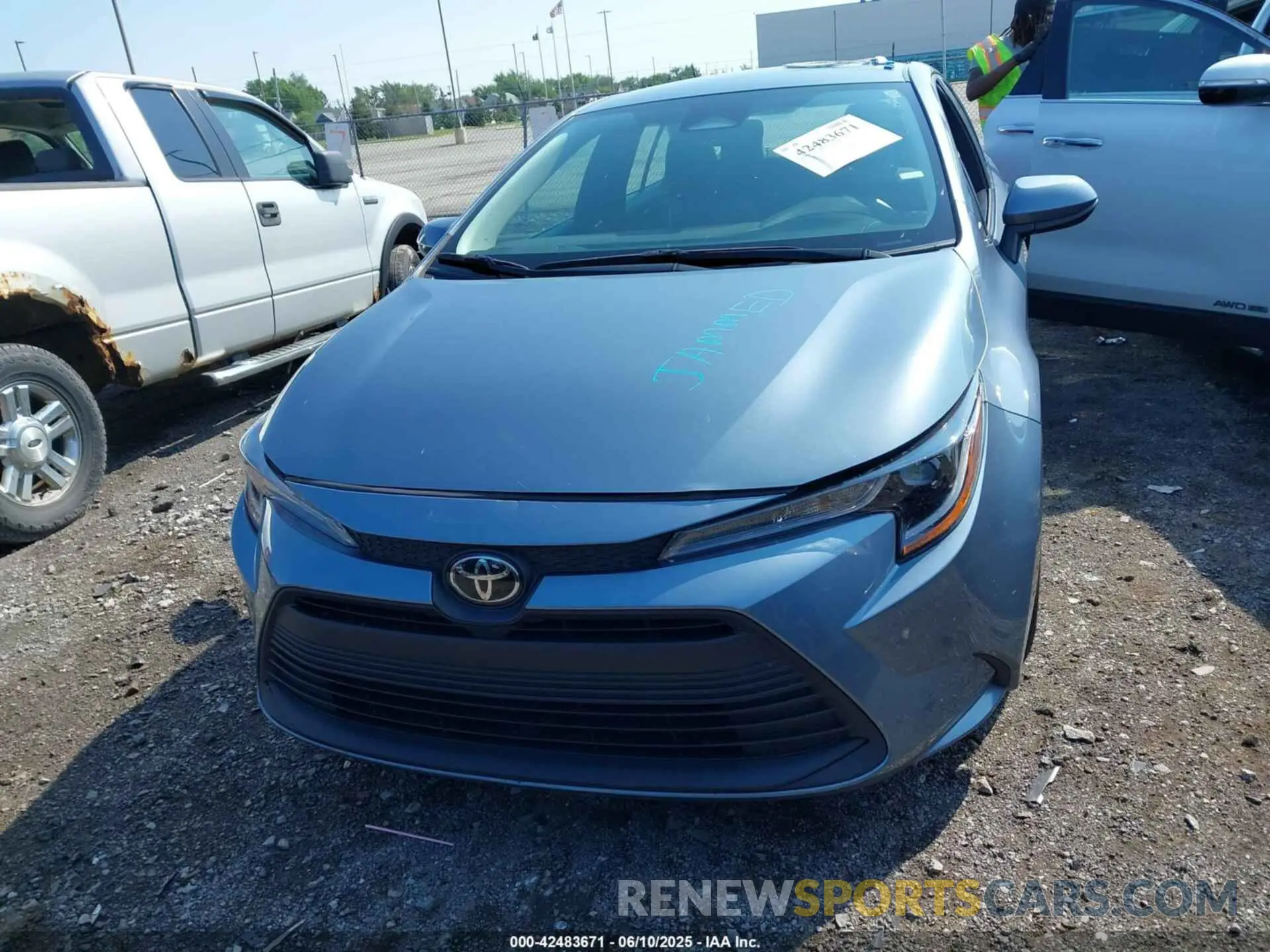 12 Photograph of a damaged car 5YFB4MDE2PP013777 TOYOTA COROLLA 2023