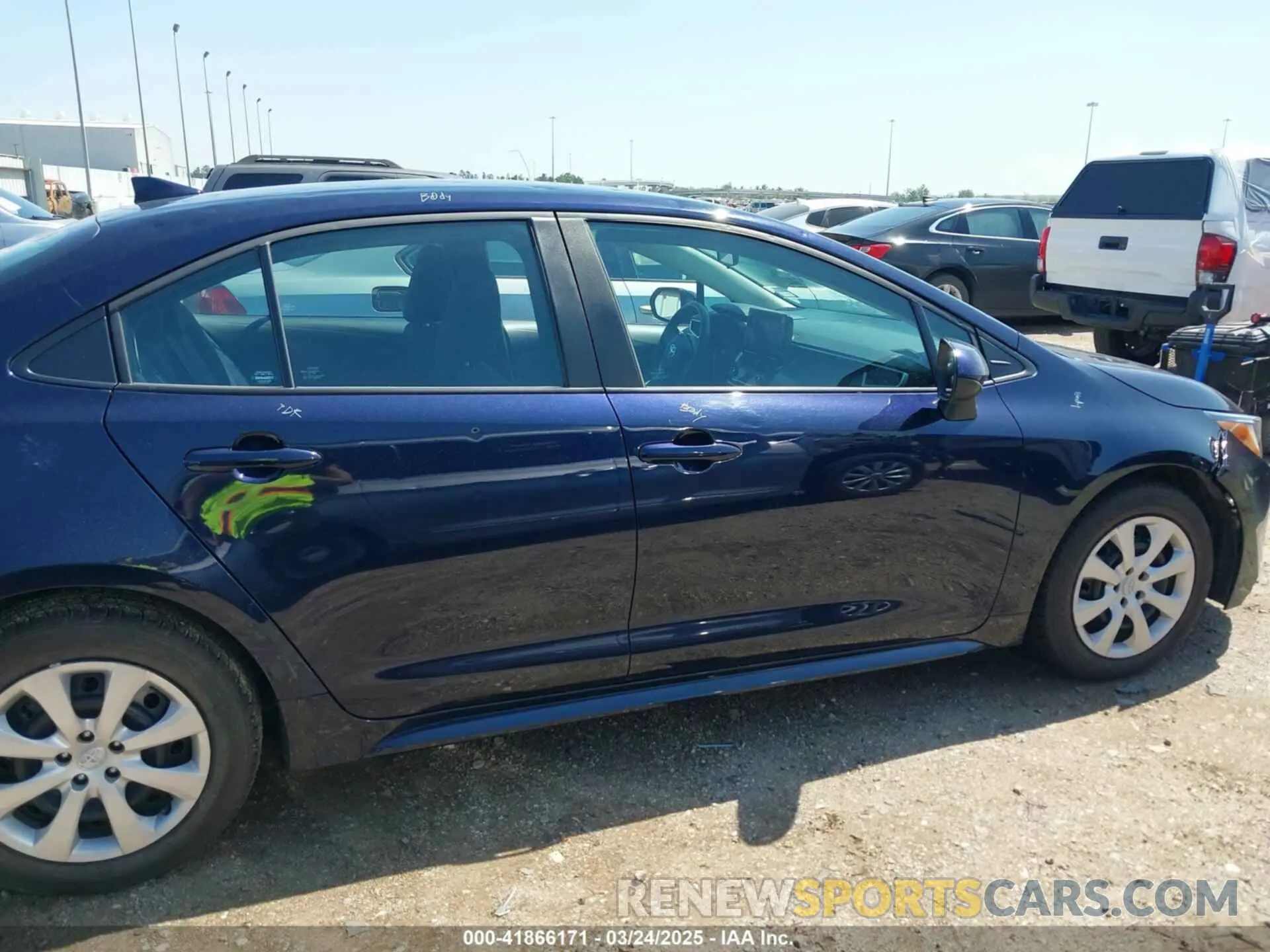 13 Фотография поврежденного автомобиля 5YFB4MDE2PP048965 TOYOTA COROLLA 2023