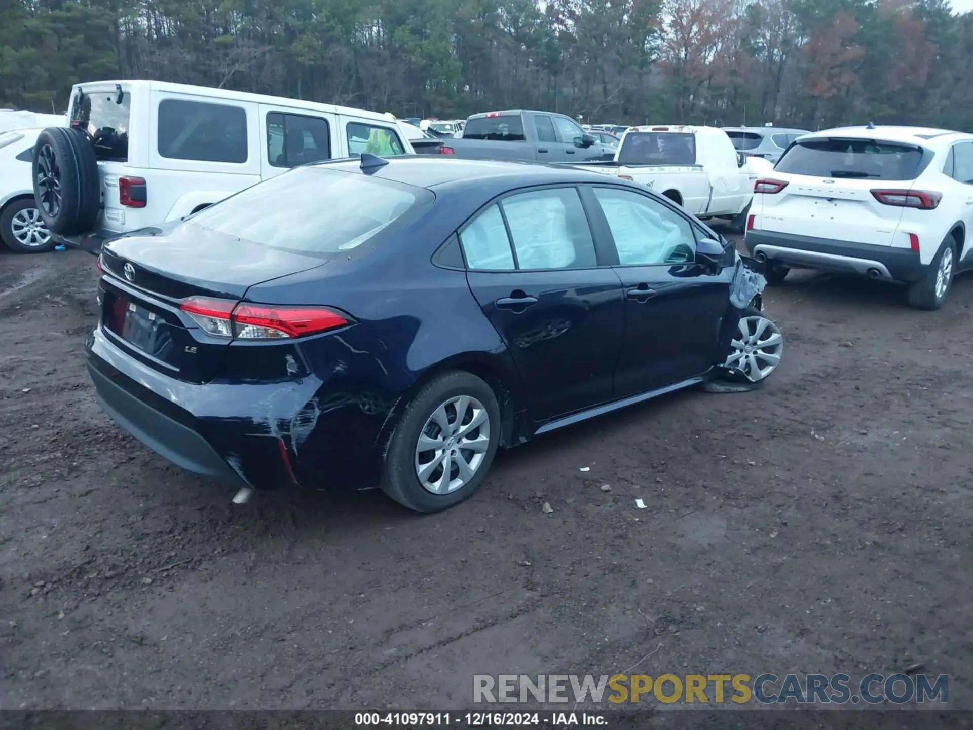4 Photograph of a damaged car 5YFB4MDE3PP065550 TOYOTA COROLLA 2023