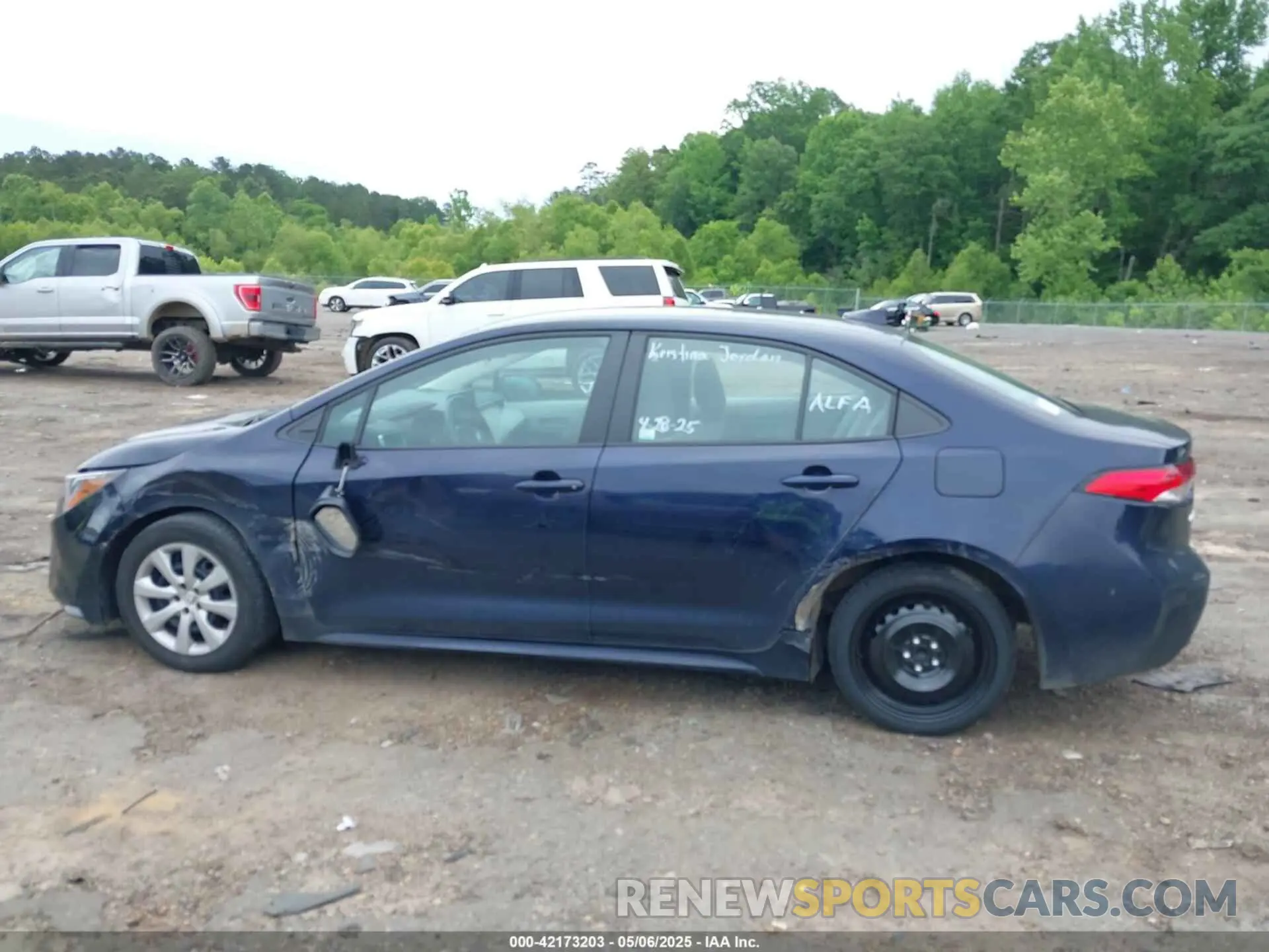 14 Photograph of a damaged car 5YFB4MDE3PP074829 TOYOTA COROLLA 2023