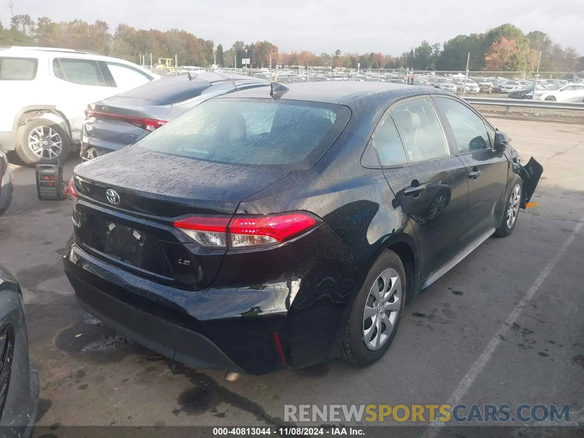 4 Photograph of a damaged car 5YFB4MDE4PP067467 TOYOTA COROLLA 2023