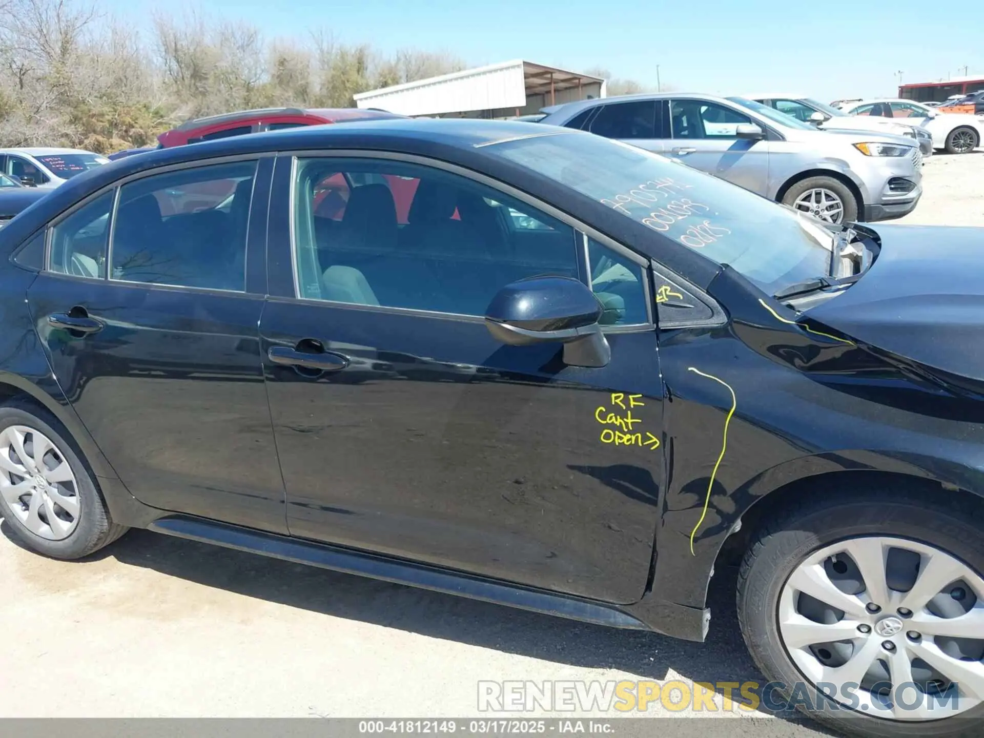 13 Photograph of a damaged car 5YFB4MDE5PP001073 TOYOTA COROLLA 2023