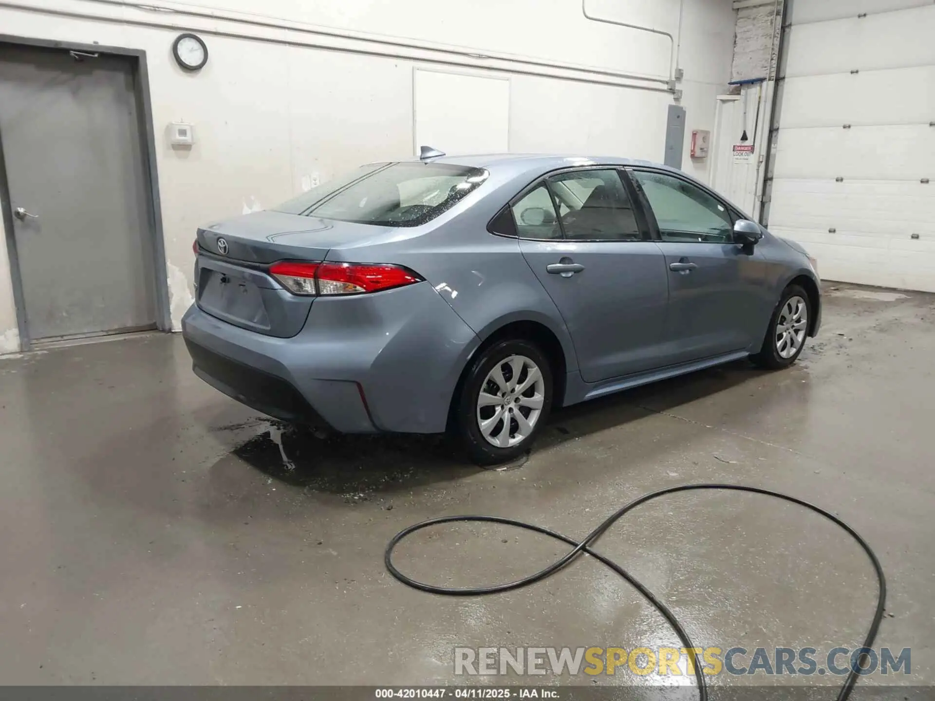 4 Фотография поврежденного автомобиля 5YFB4MDE5PP011571 TOYOTA COROLLA 2023