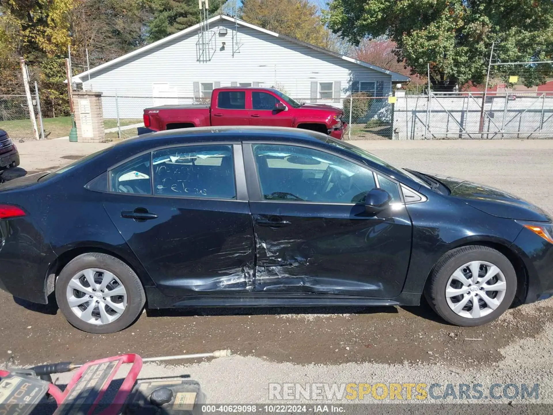 13 Photograph of a damaged car 5YFB4MDE5PP038429 TOYOTA COROLLA 2023