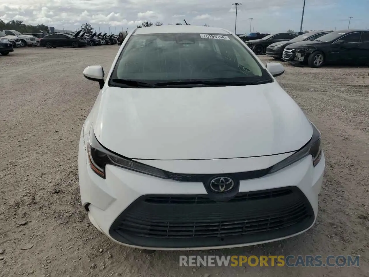 5 Photograph of a damaged car 5YFB4MDE6PP003320 TOYOTA COROLLA 2023