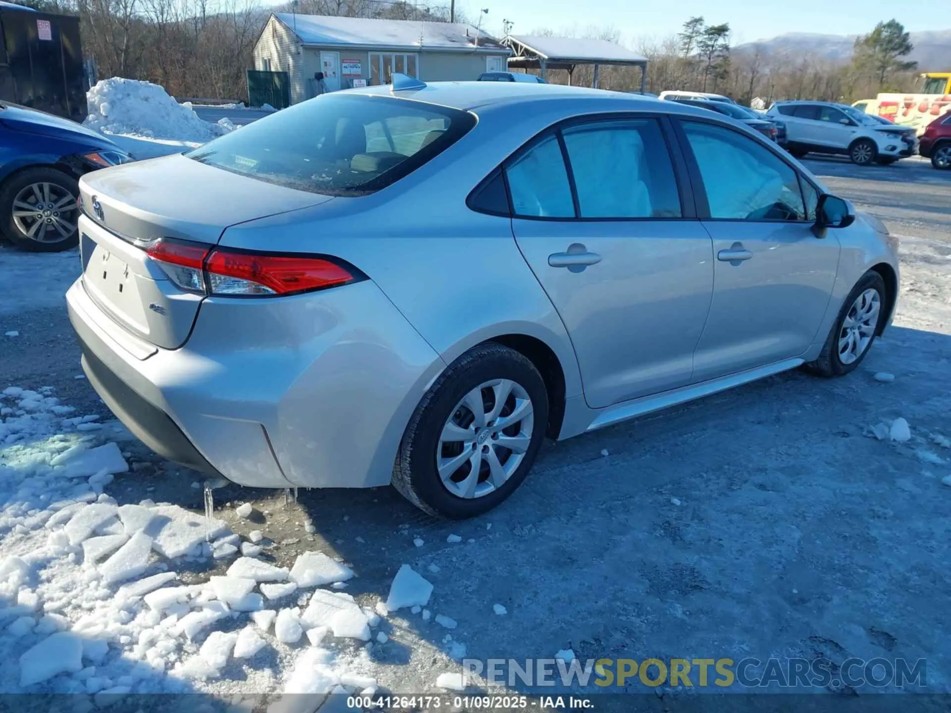 4 Фотография поврежденного автомобиля 5YFB4MDE6PP013894 TOYOTA COROLLA 2023