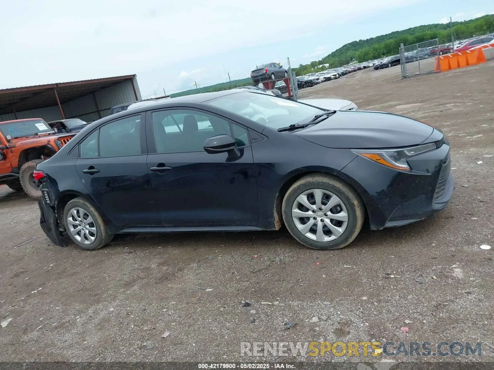 13 Photograph of a damaged car 5YFB4MDE6PP026564 TOYOTA COROLLA 2023