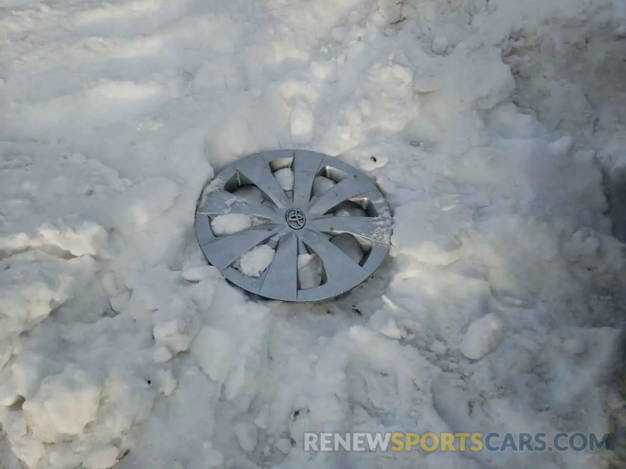 12 Фотография поврежденного автомобиля 5YFB4MDE6PP039234 TOYOTA COROLLA 2023
